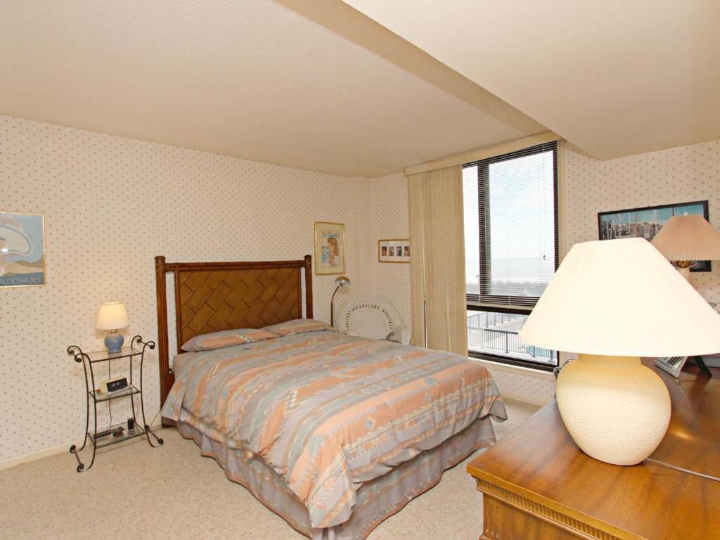 Sea Colony Farragut House *