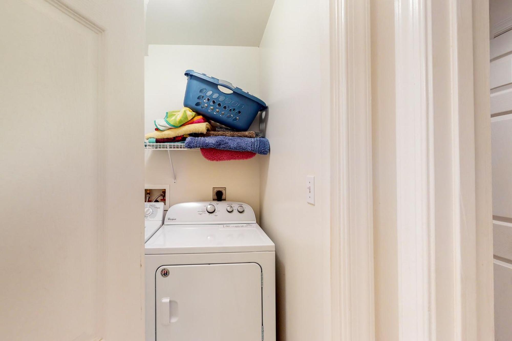 Apartment Sea Colony Sanddollar Iii *