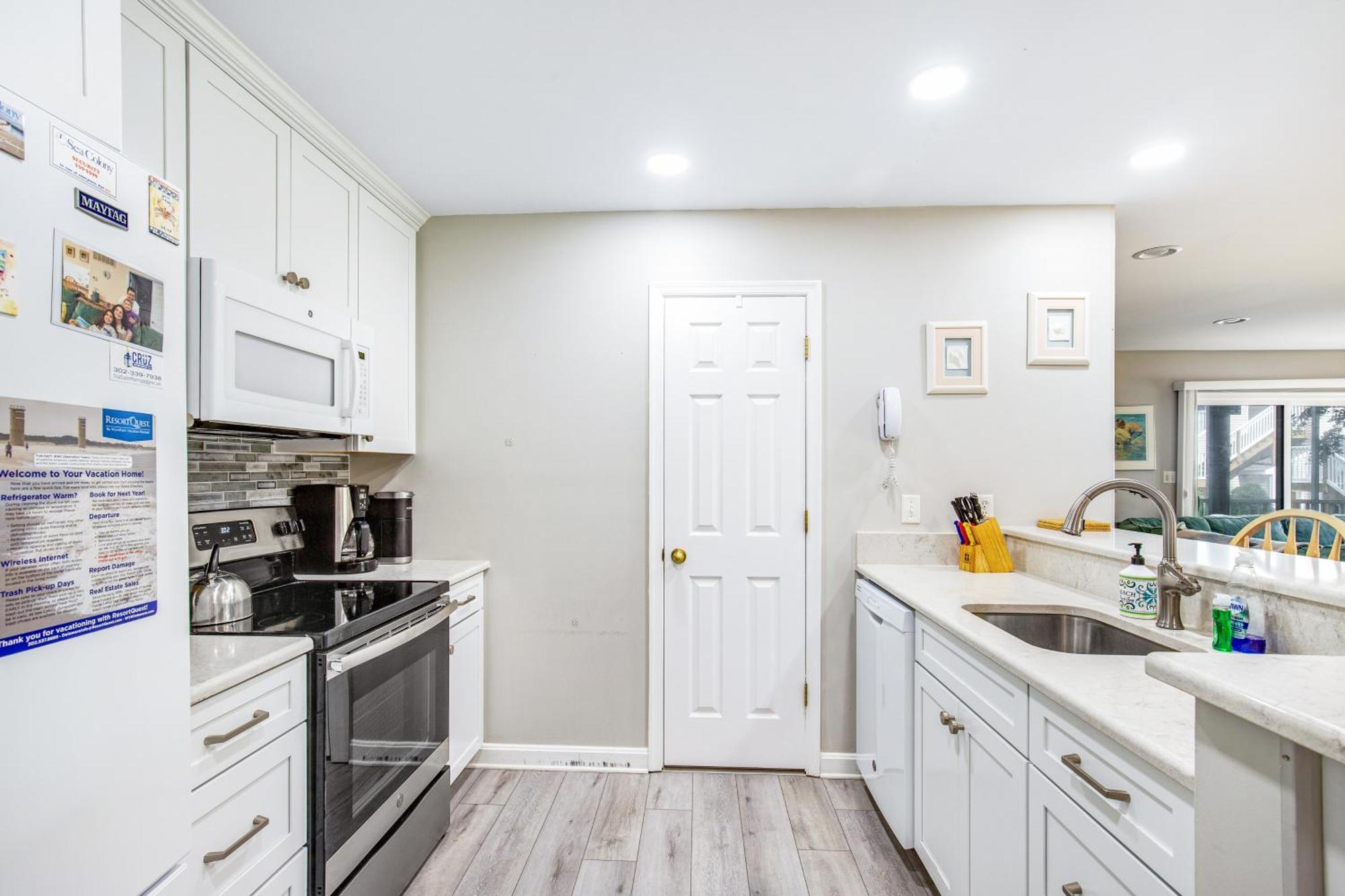 Apartment Sea Colony Whispering Pines Ii *