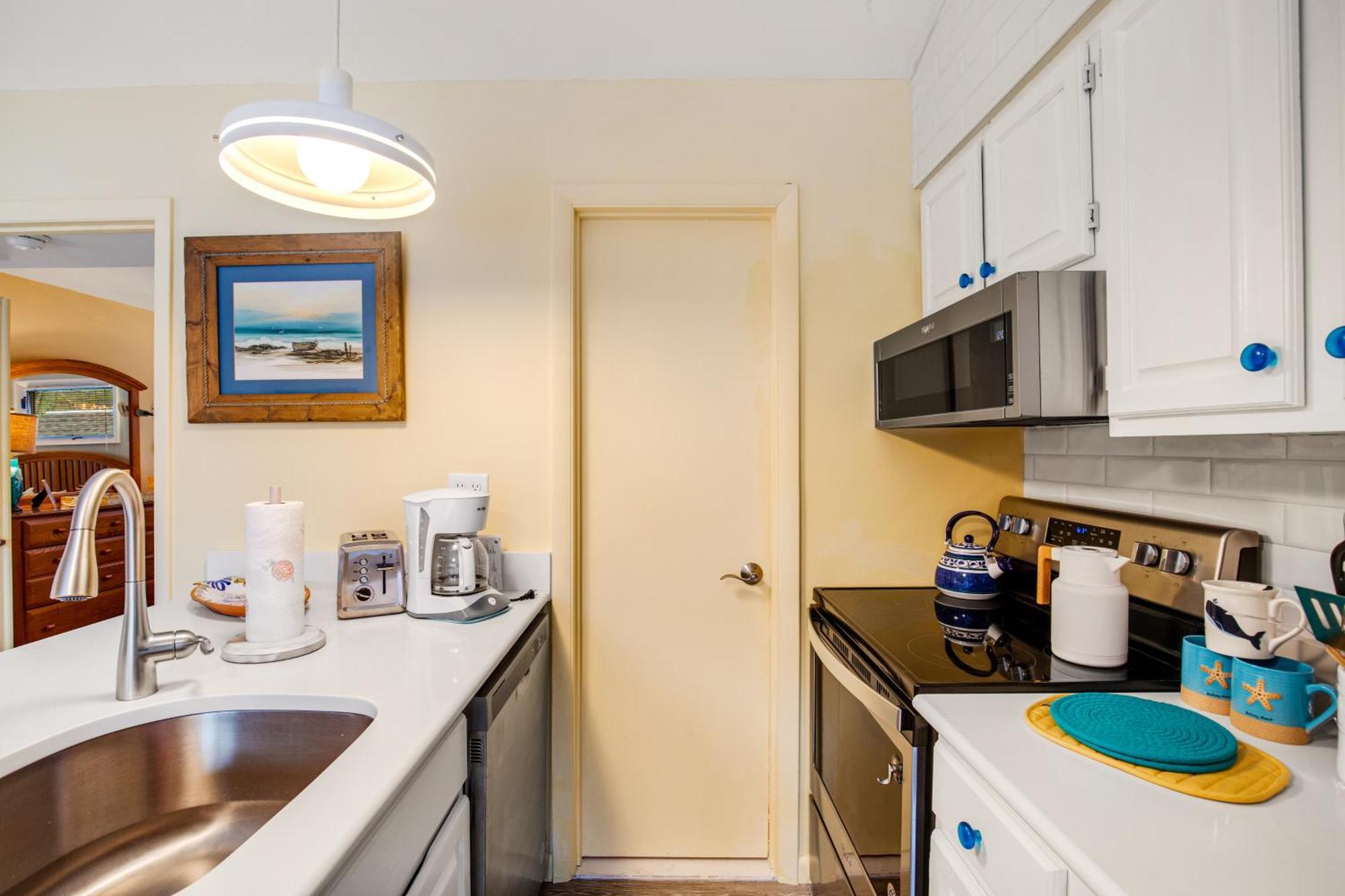 Sea Colony West Pine Apartment *