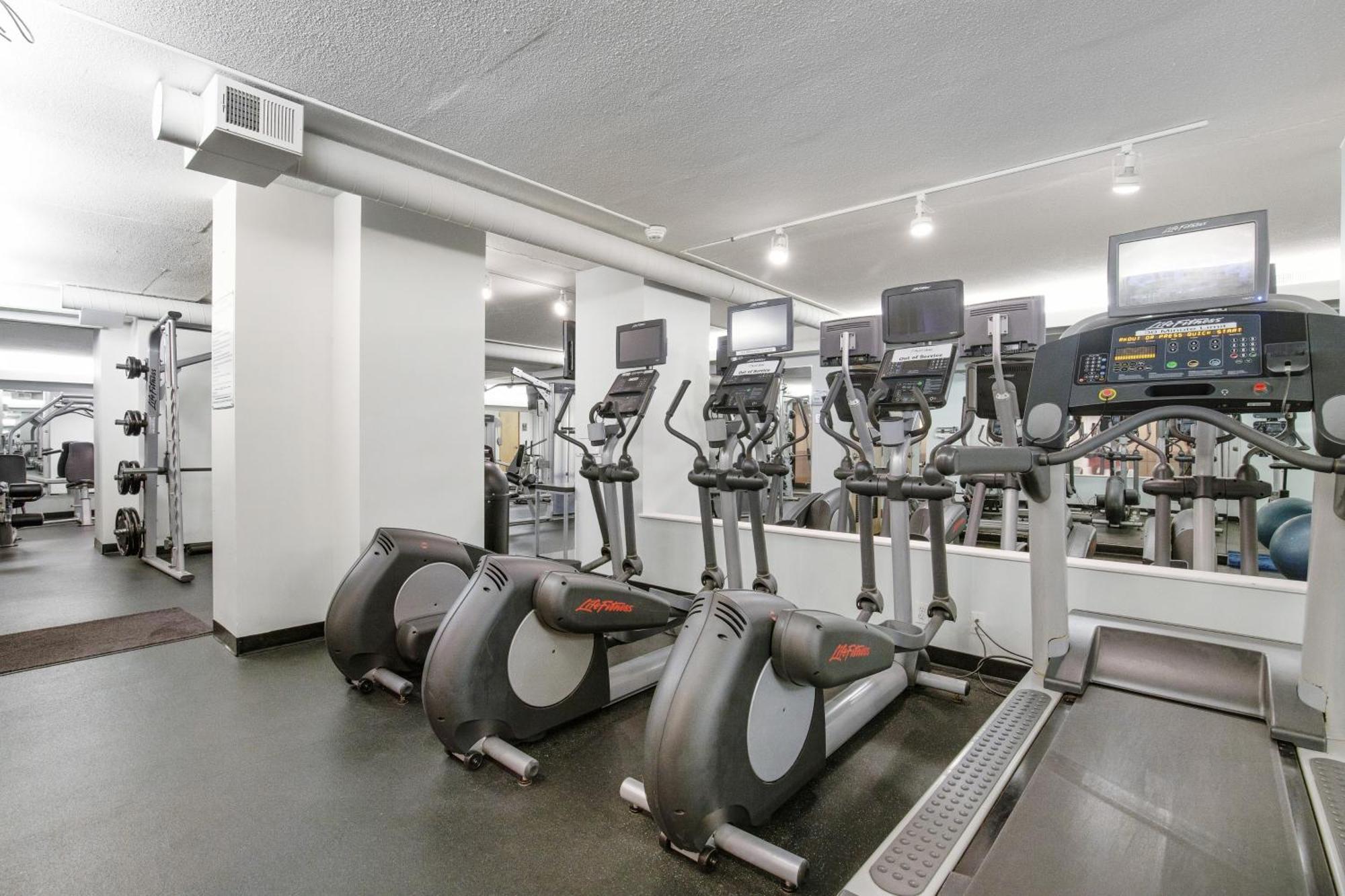 Apartment Sea Colony West Pine *