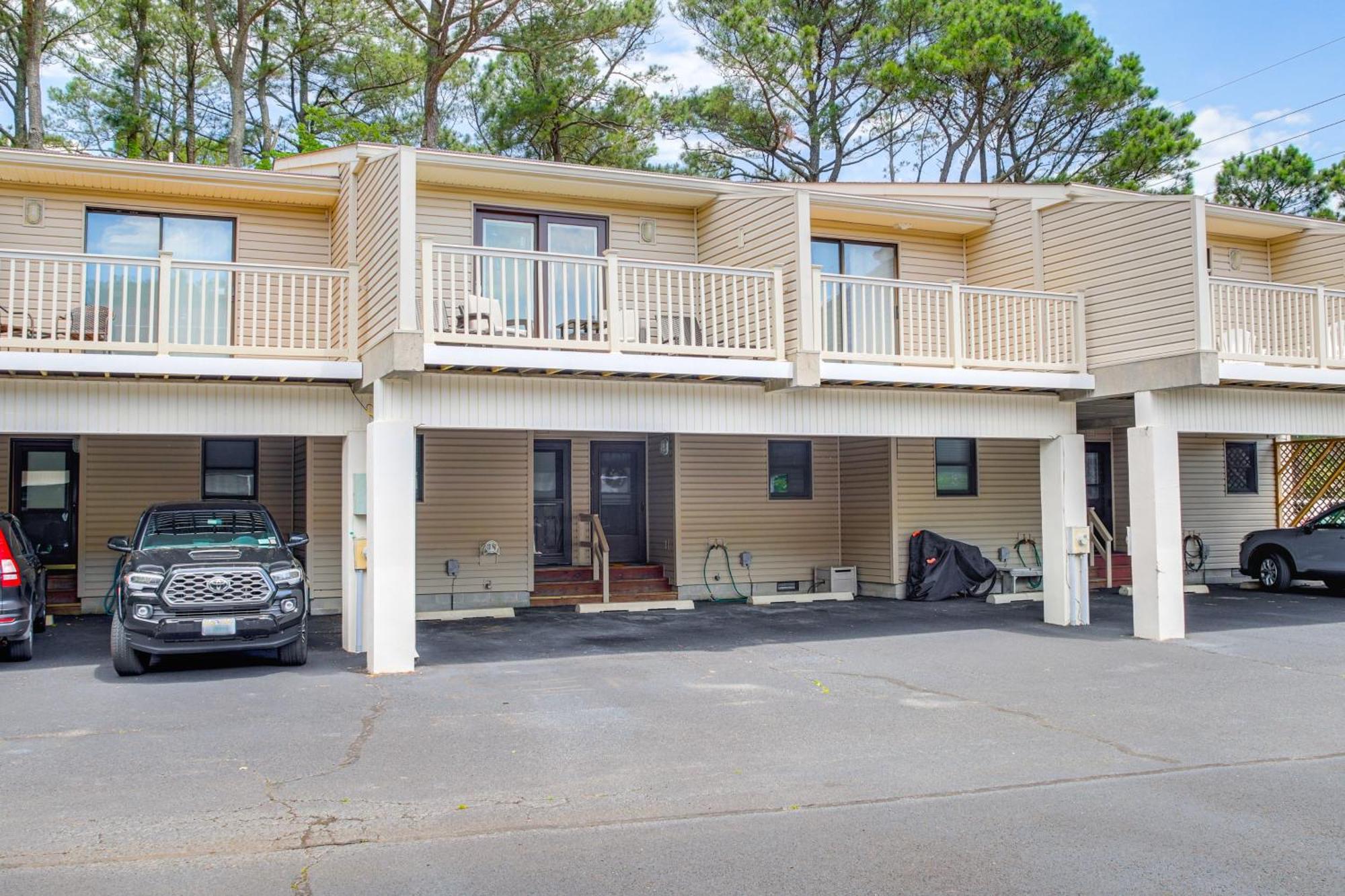 Bethany Townhome Walk To And Boardwalk!