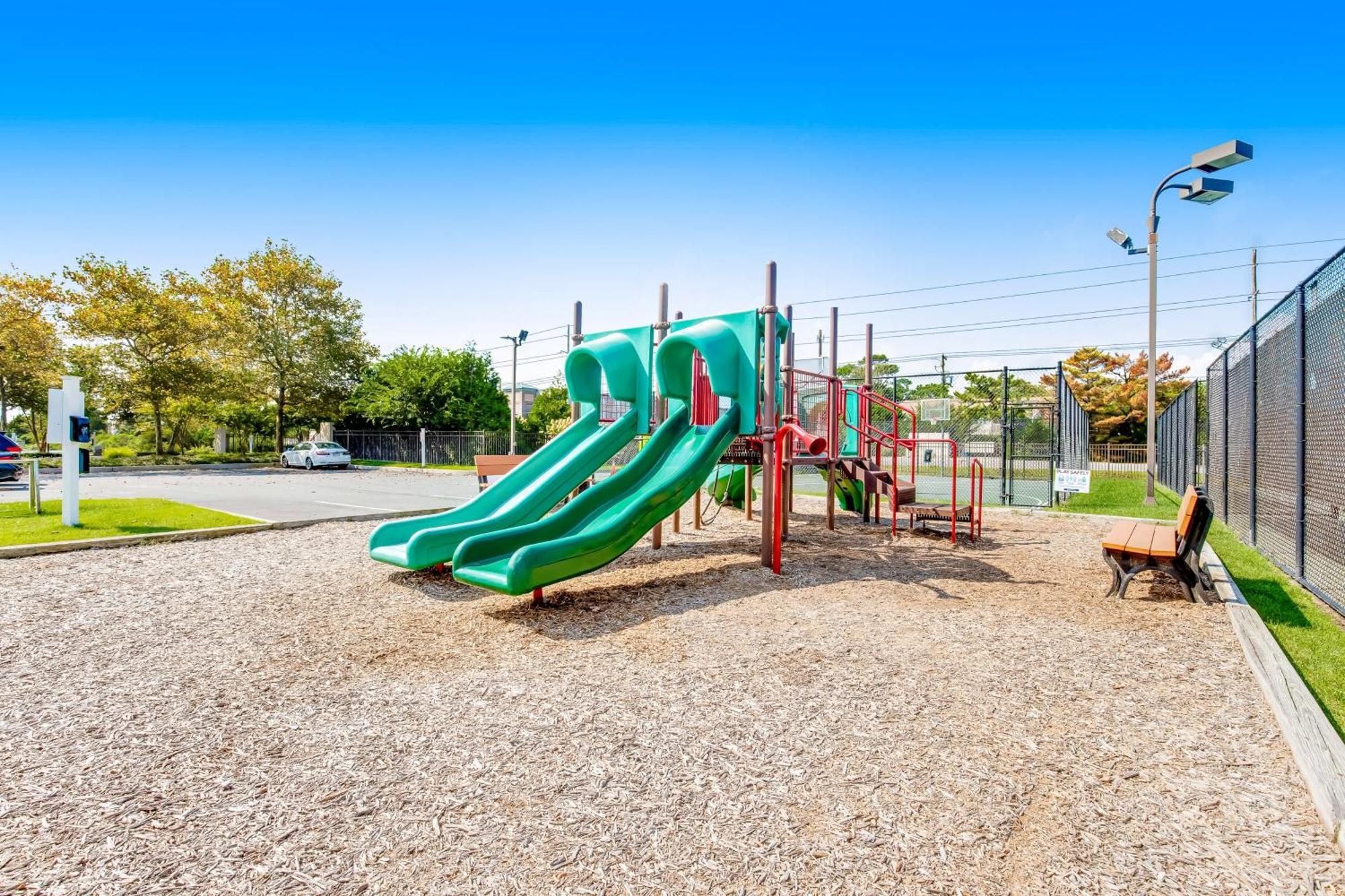 Apartment Sea Colony --- 39362 Racquet Ln #8608 *