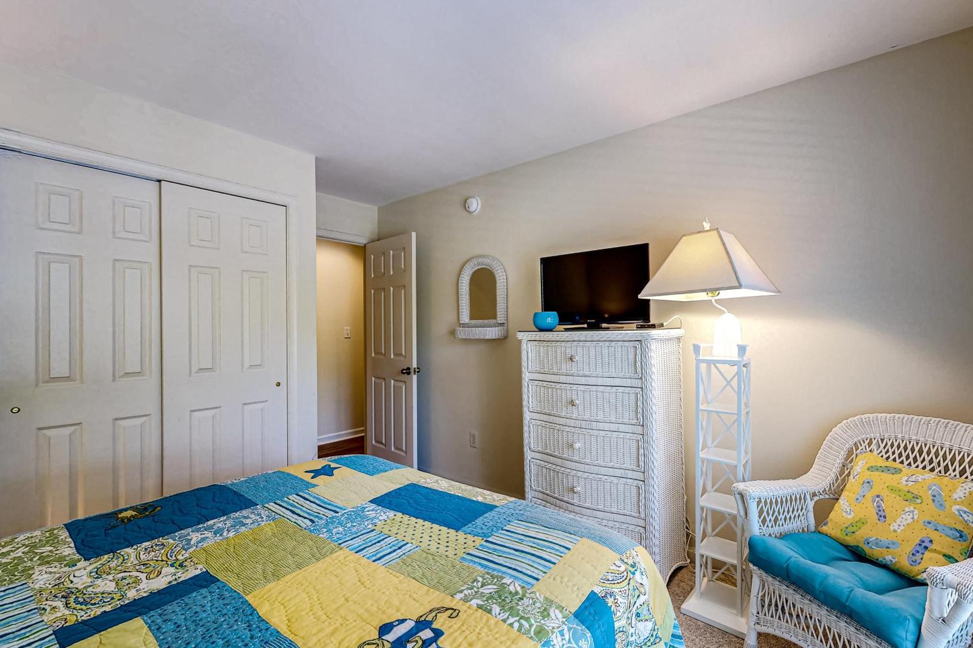 Sea Colony --- 56093 Whispering Pines Apartment *
