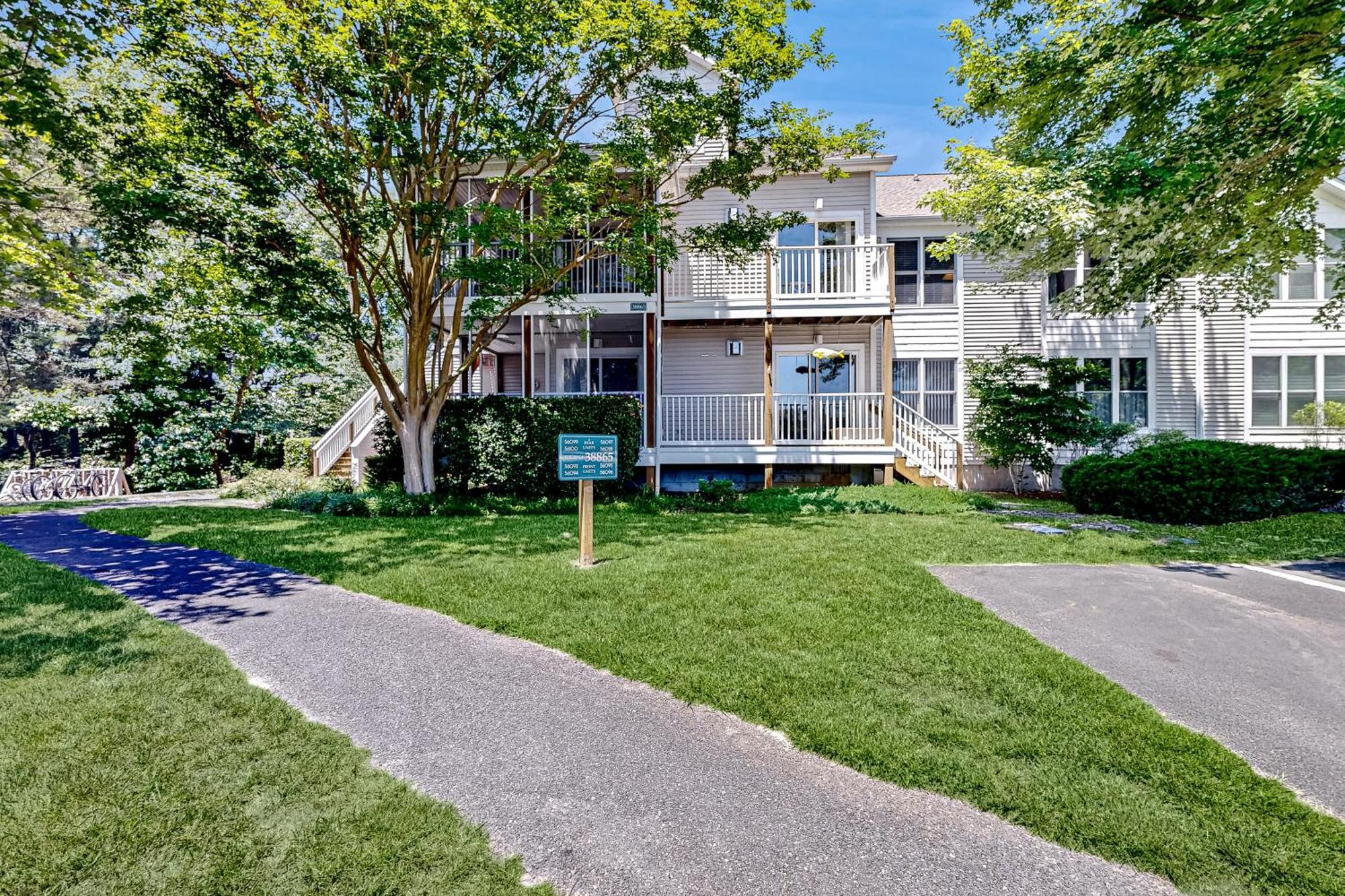 Sea Colony --- 56093 Whispering Pines Apartment *