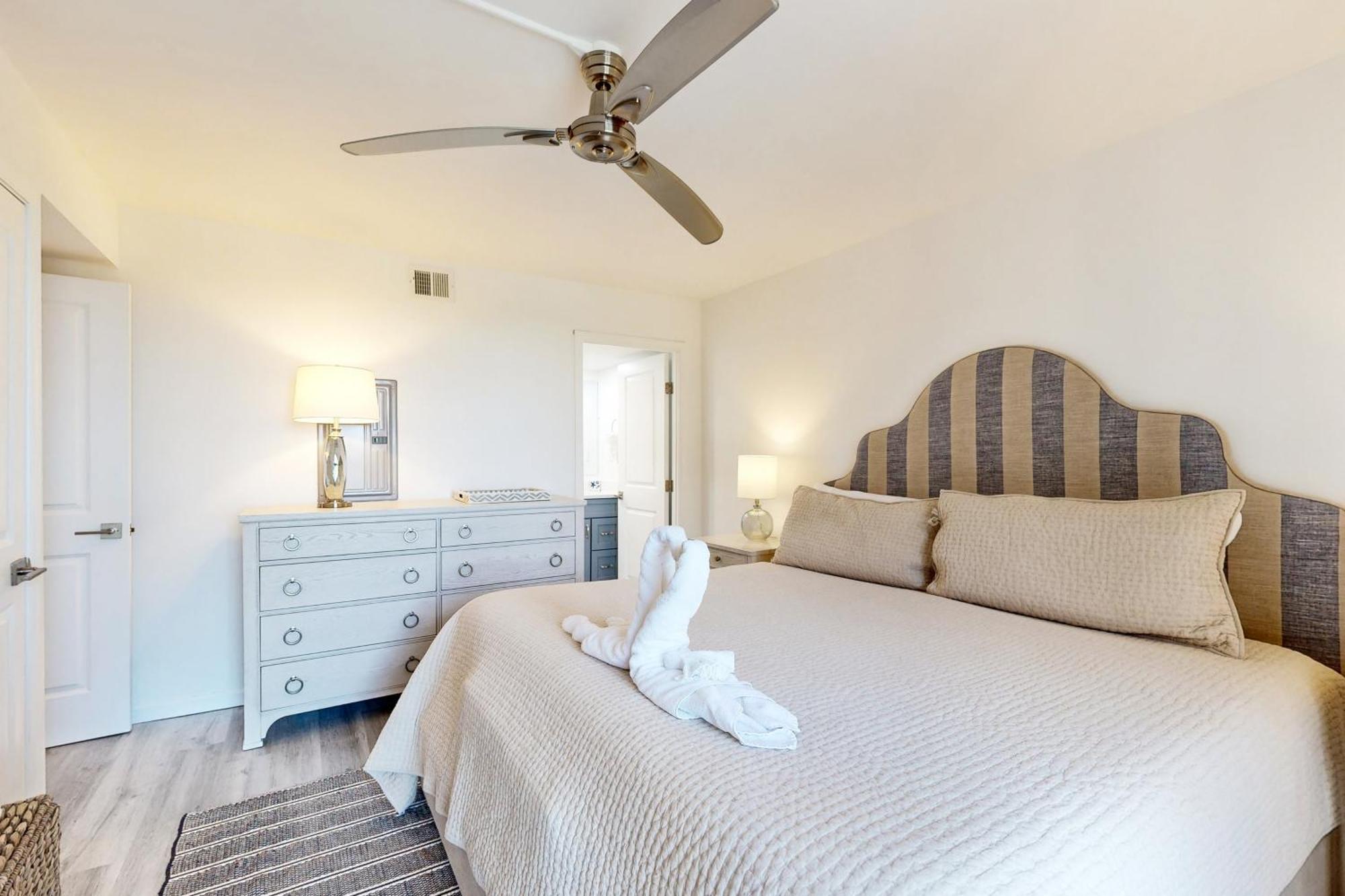 Apartment Sea Colony --- 603 Dover House Rd