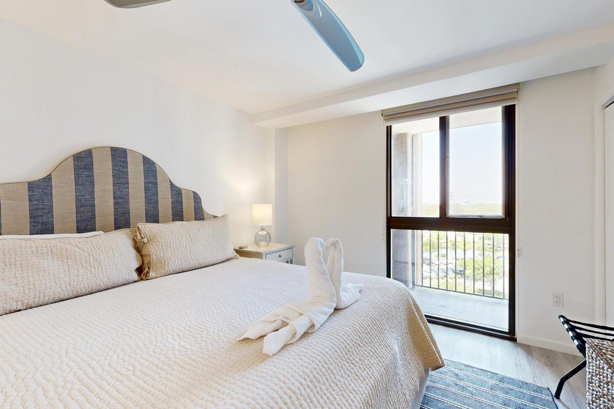 Sea Colony --- 603 Dover House Rd Apartment *