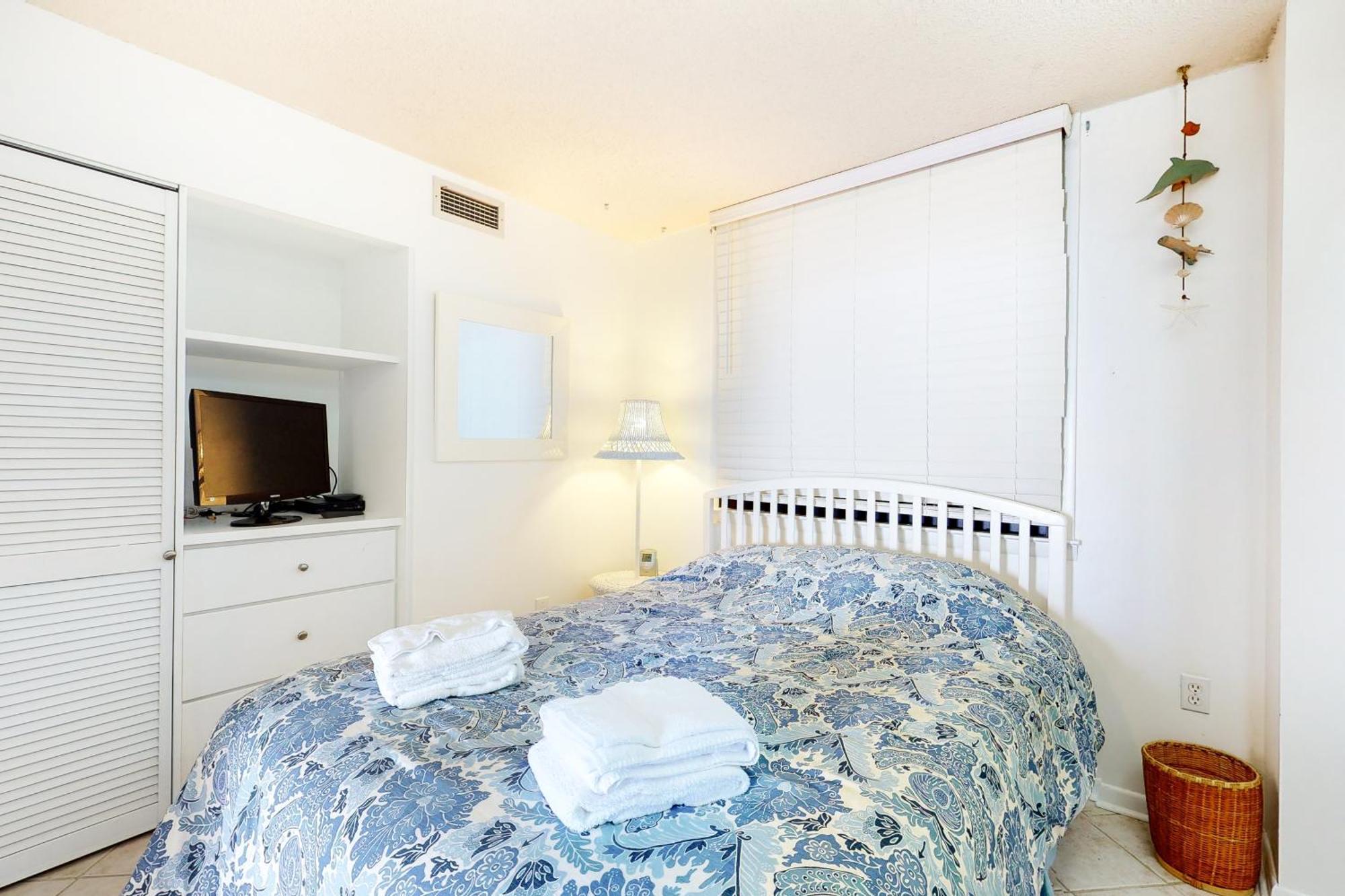 Apartment Sea Colony - 807 Georgetowne House Rd. *