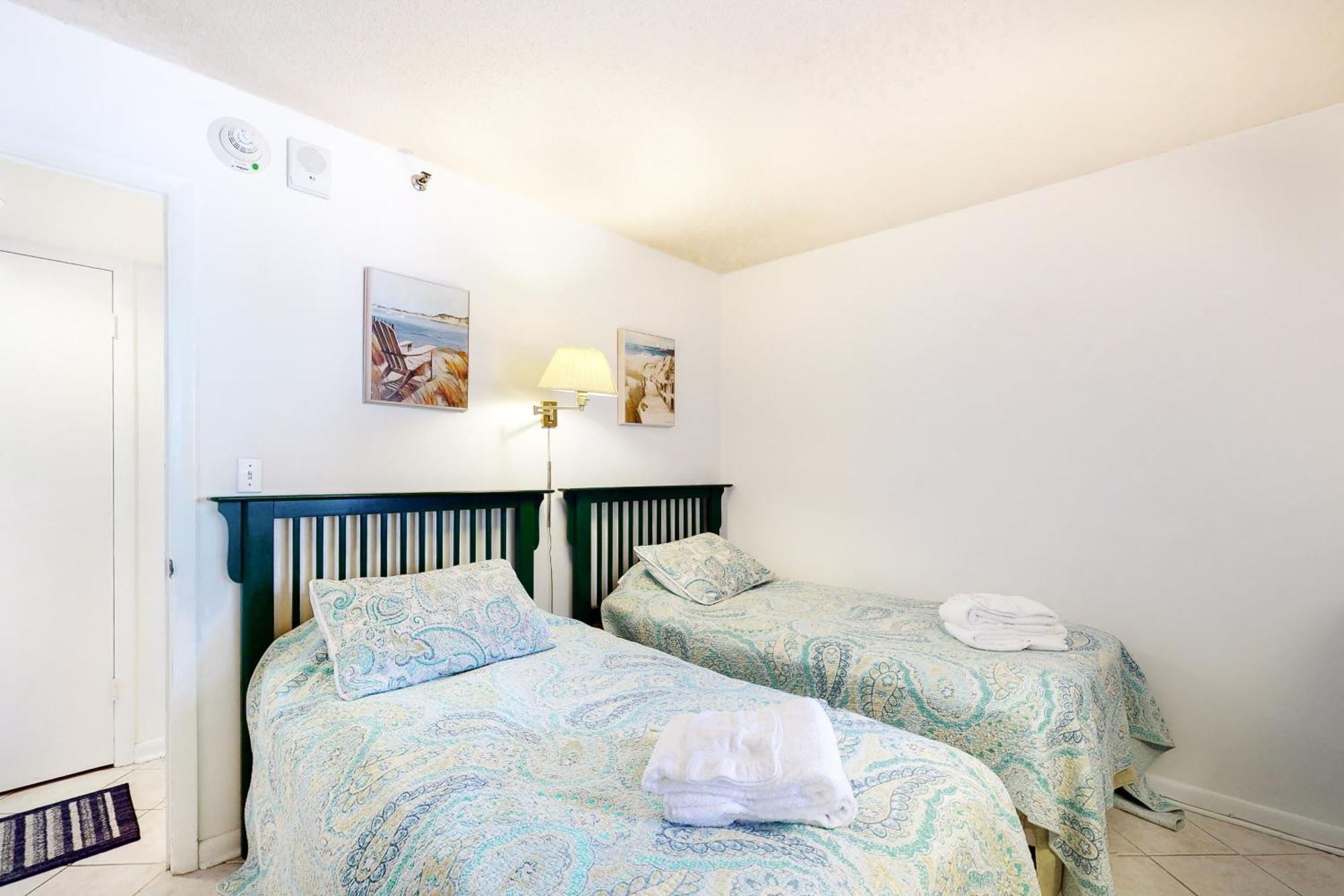 Sea Colony - 807 Georgetowne House Rd. Apartment *