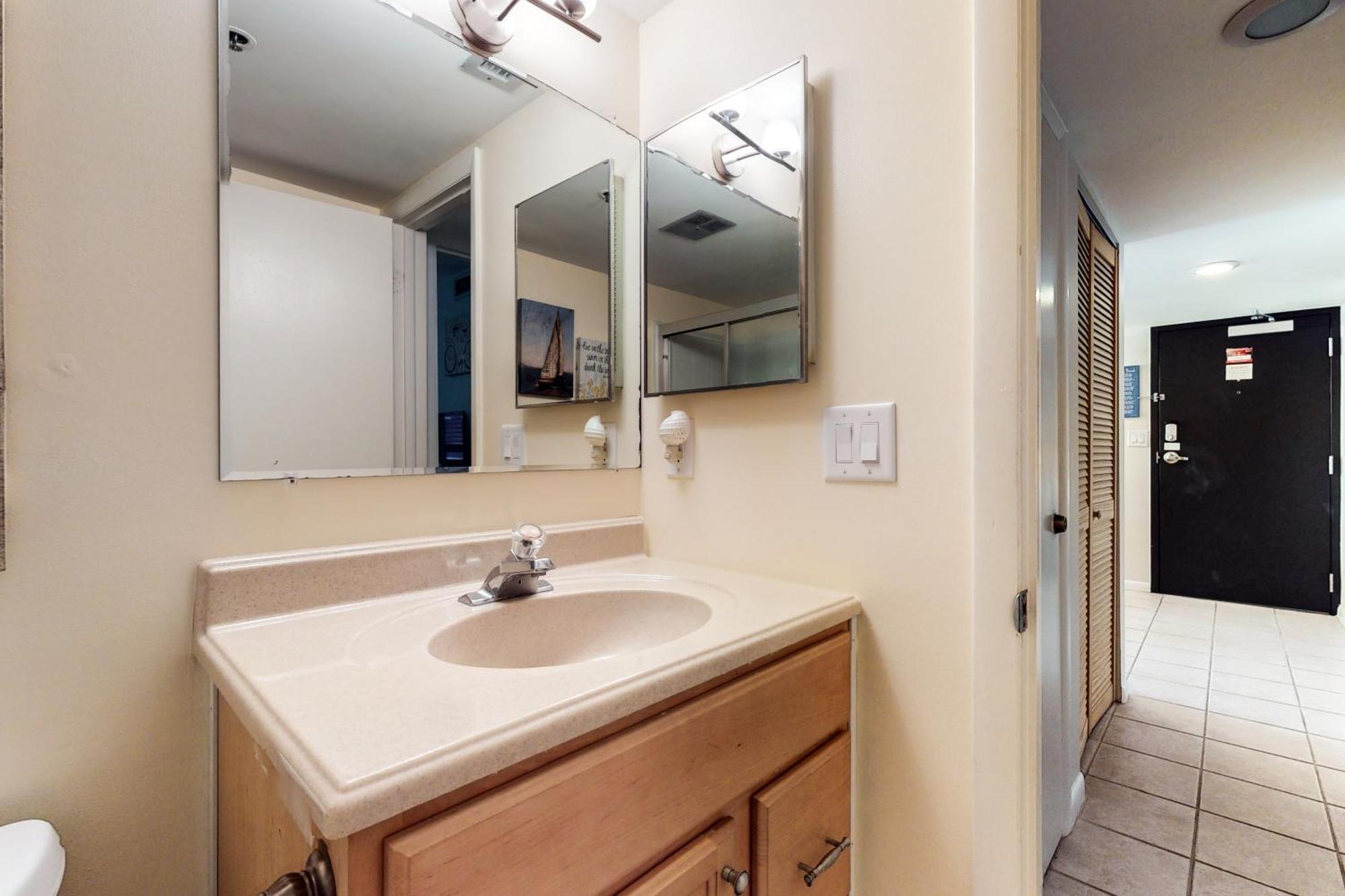Sea Colony - 810 Georgetowne House Rd. Apartment