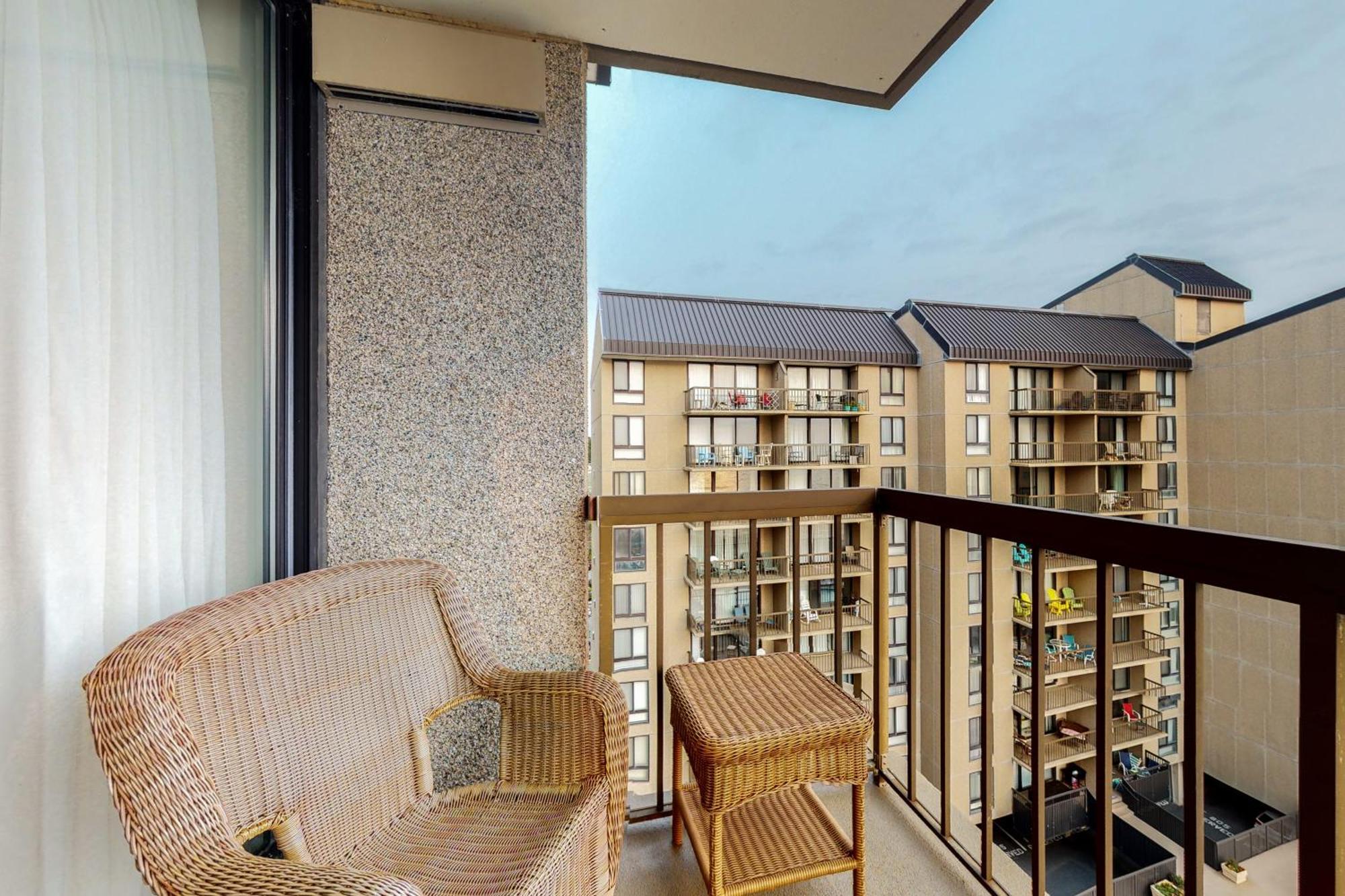 Sea Colony - 810 Georgetowne House Rd. Apartment *