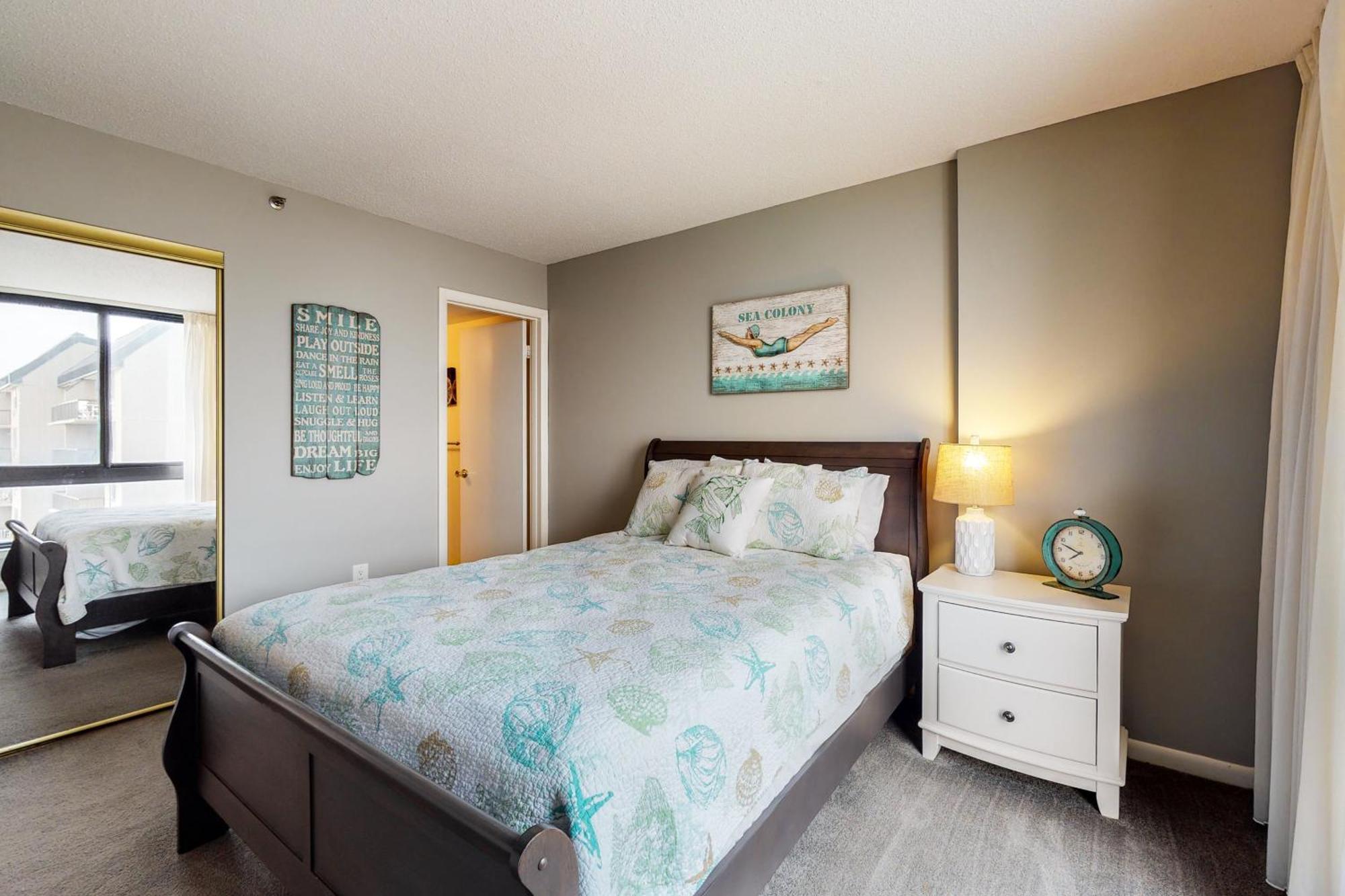 Sea Colony - 810 Georgetowne House Rd. Apartment *