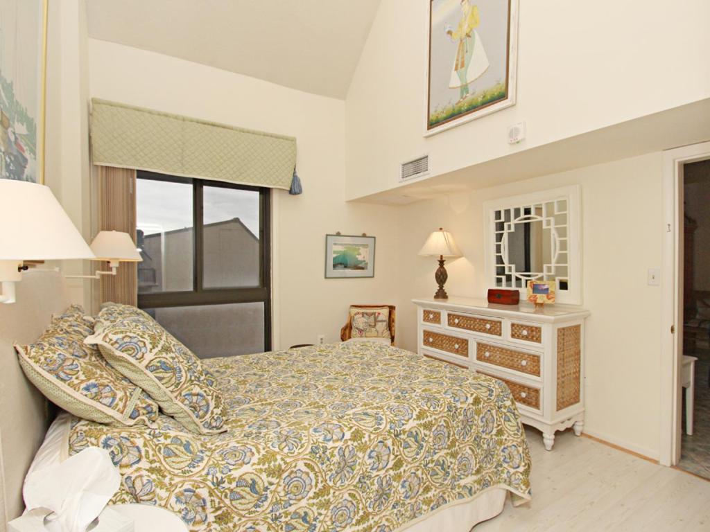 Sea Colony Harbour House Iii *