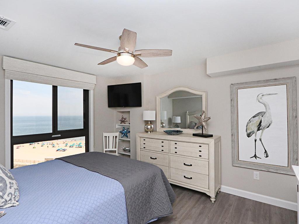 Sea Colony Harbour House Iii *