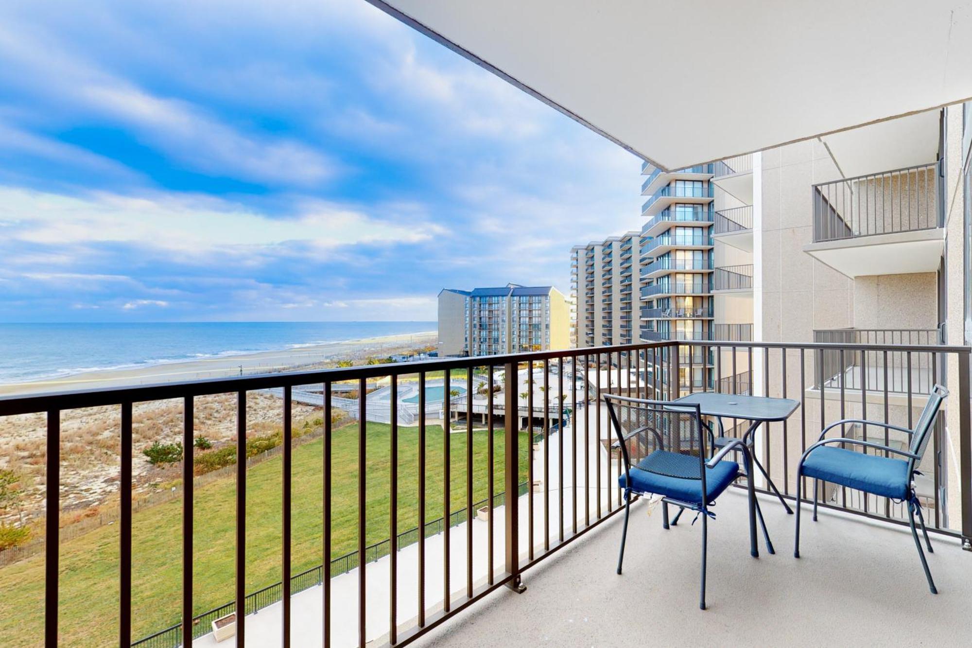 Sea Colony - 606 Dover House Rd. Apartment