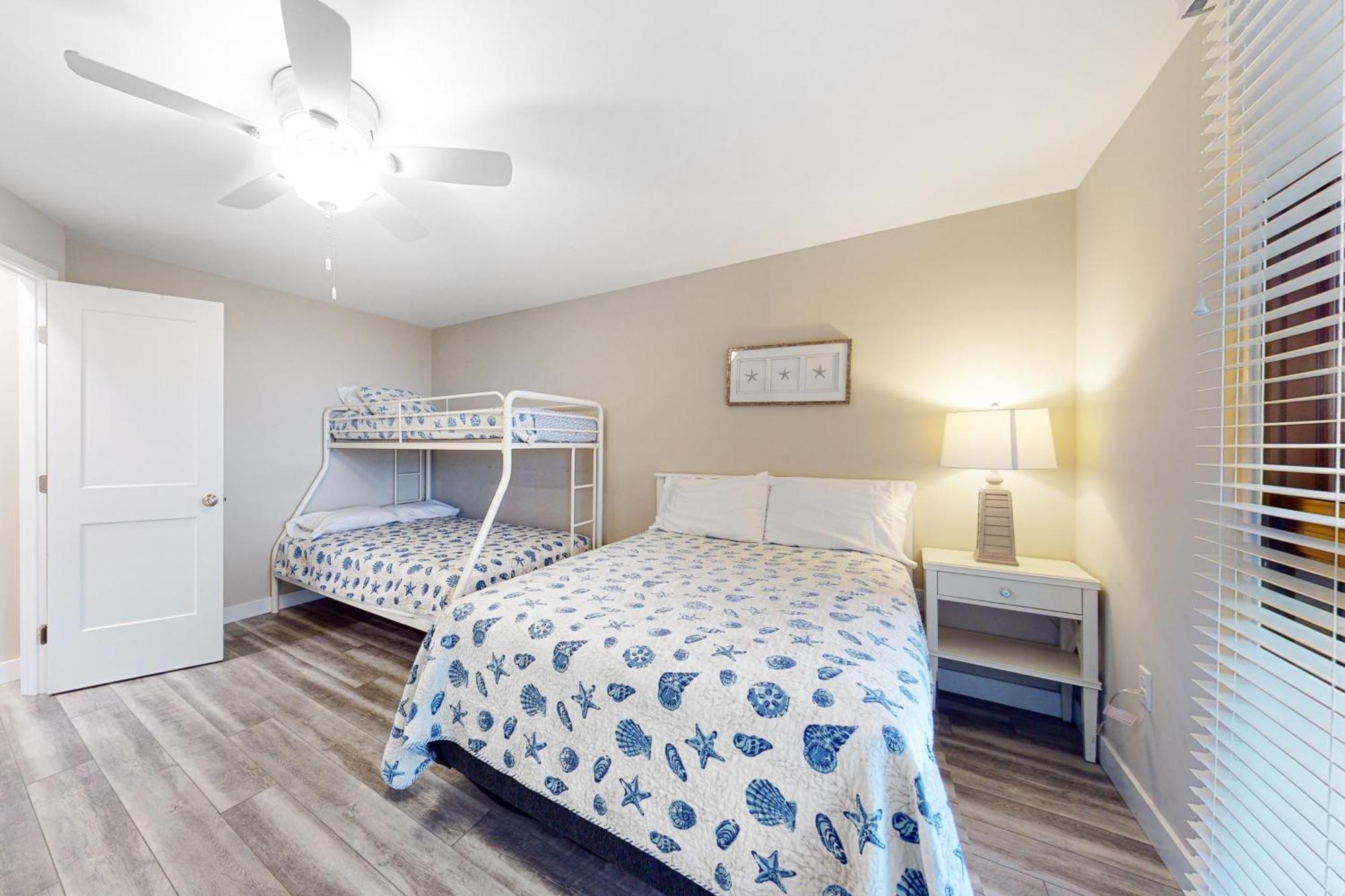 Sea Colony - 606 Dover House Rd. *