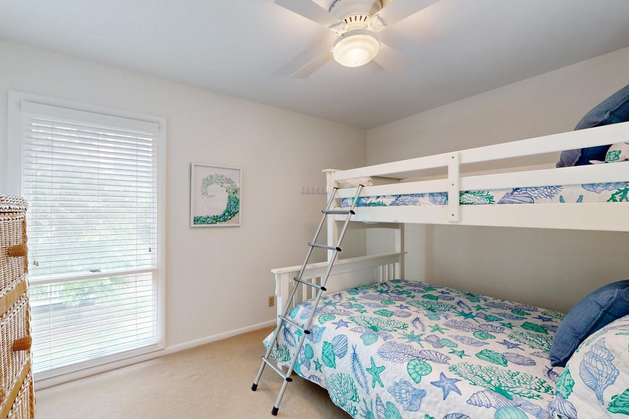 Sea Colony --- 39254 W Ct #2007 Apartment *