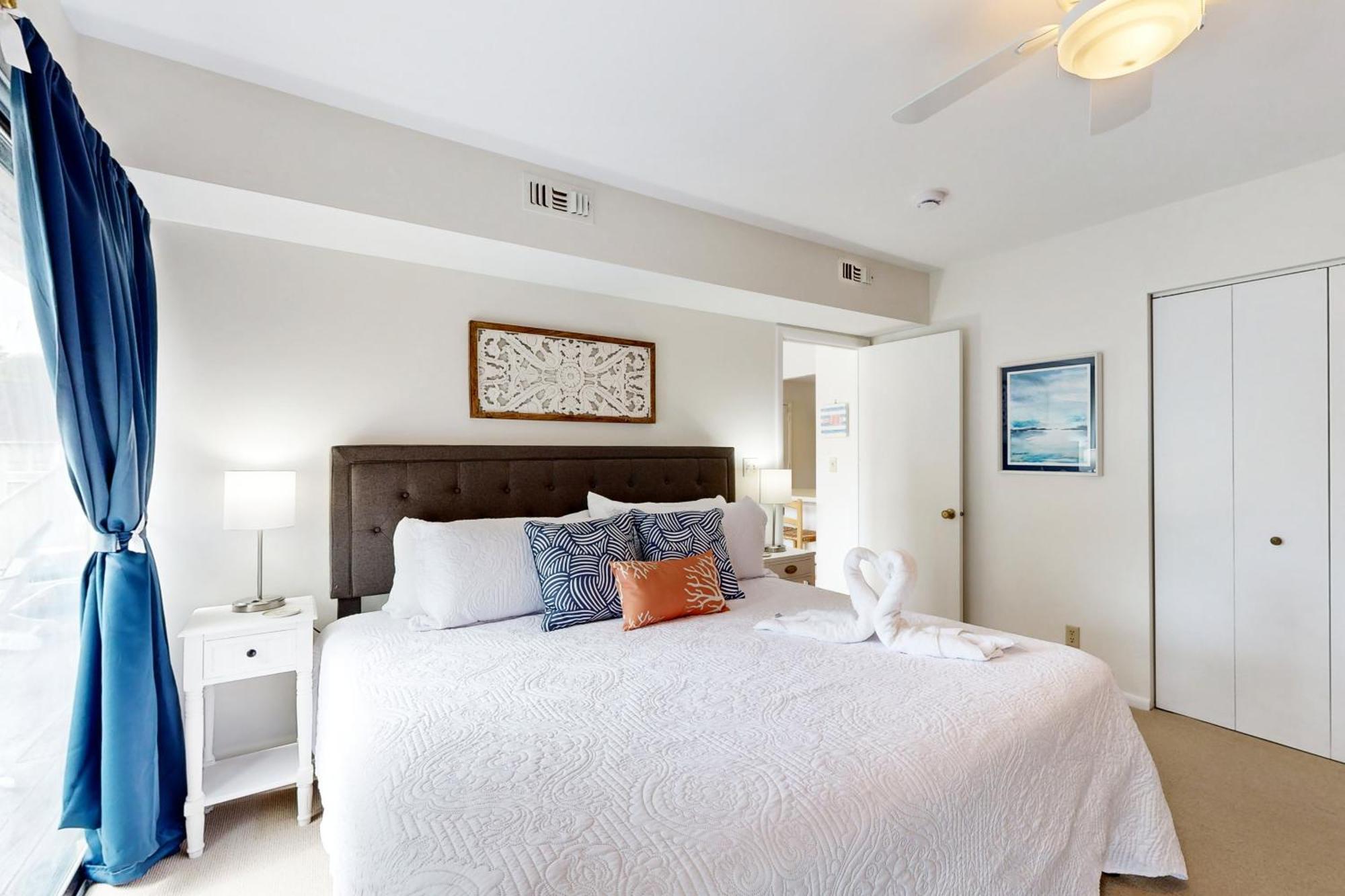 Sea Colony --- 39254 W Ct #2007