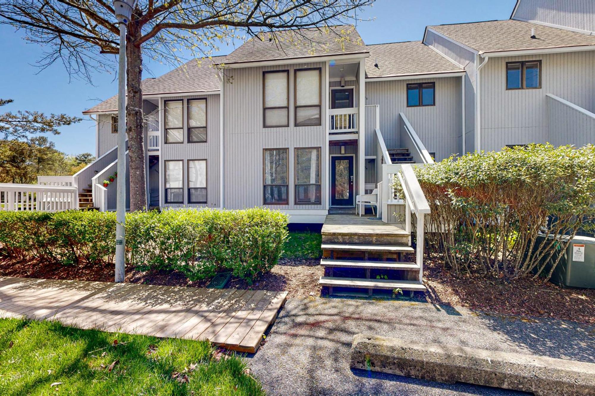Sea Colony --- 3404 Round Robin Way Apartment