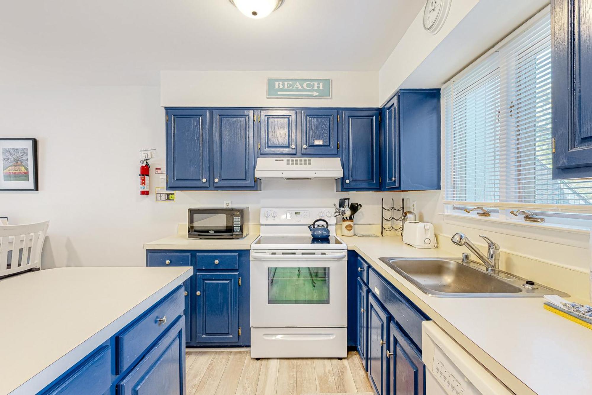 Sea Colony --- 3404 Round Robin Way Apartment *