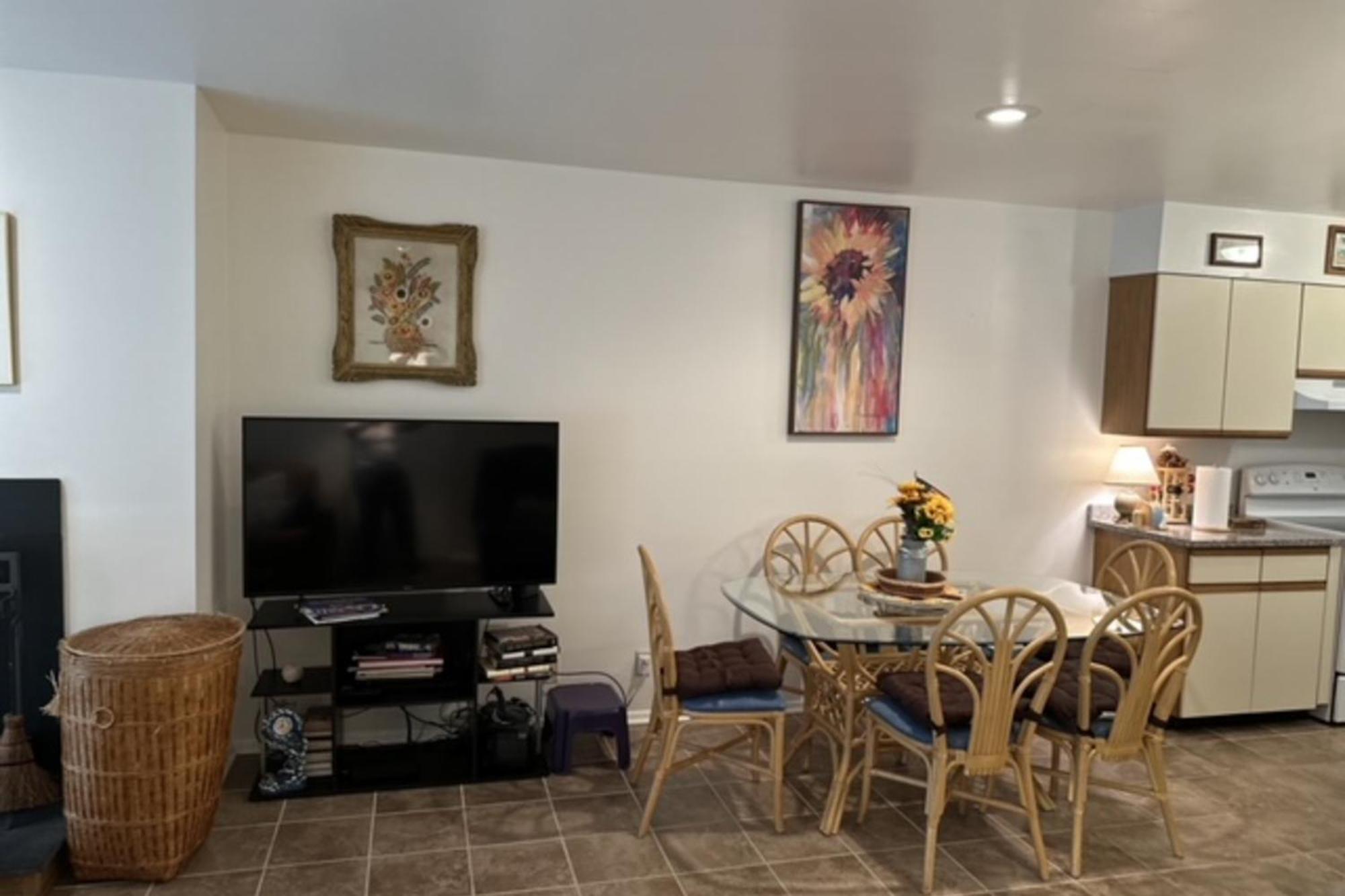 Apartment Sea Colony --- 33577 West View, Unit 1006b *