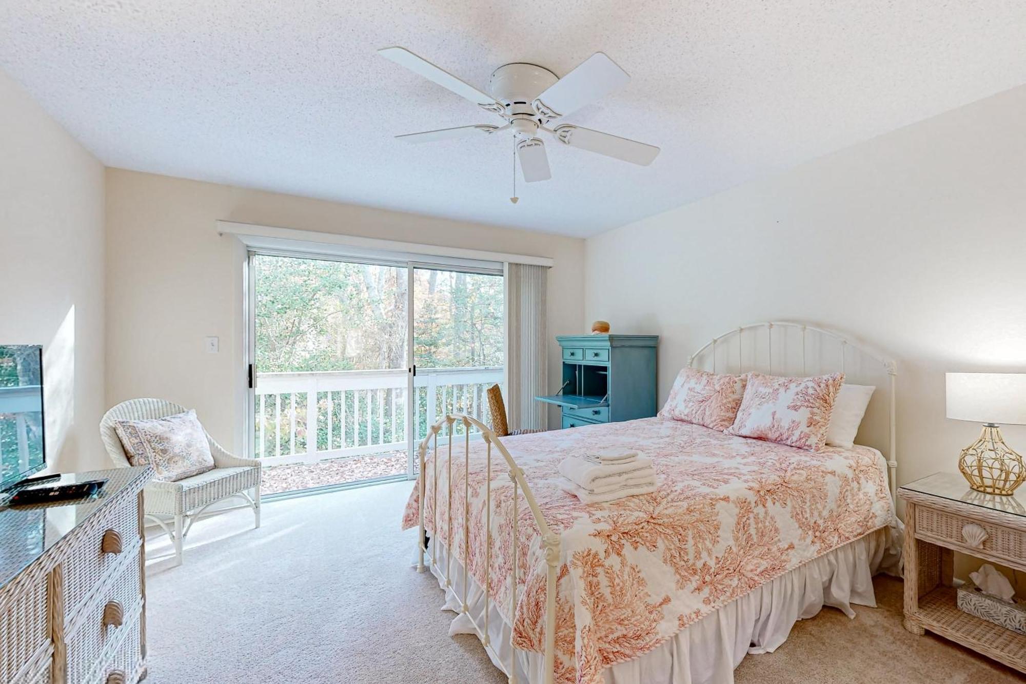 Sea Colony --- 20020 Way Holiday home