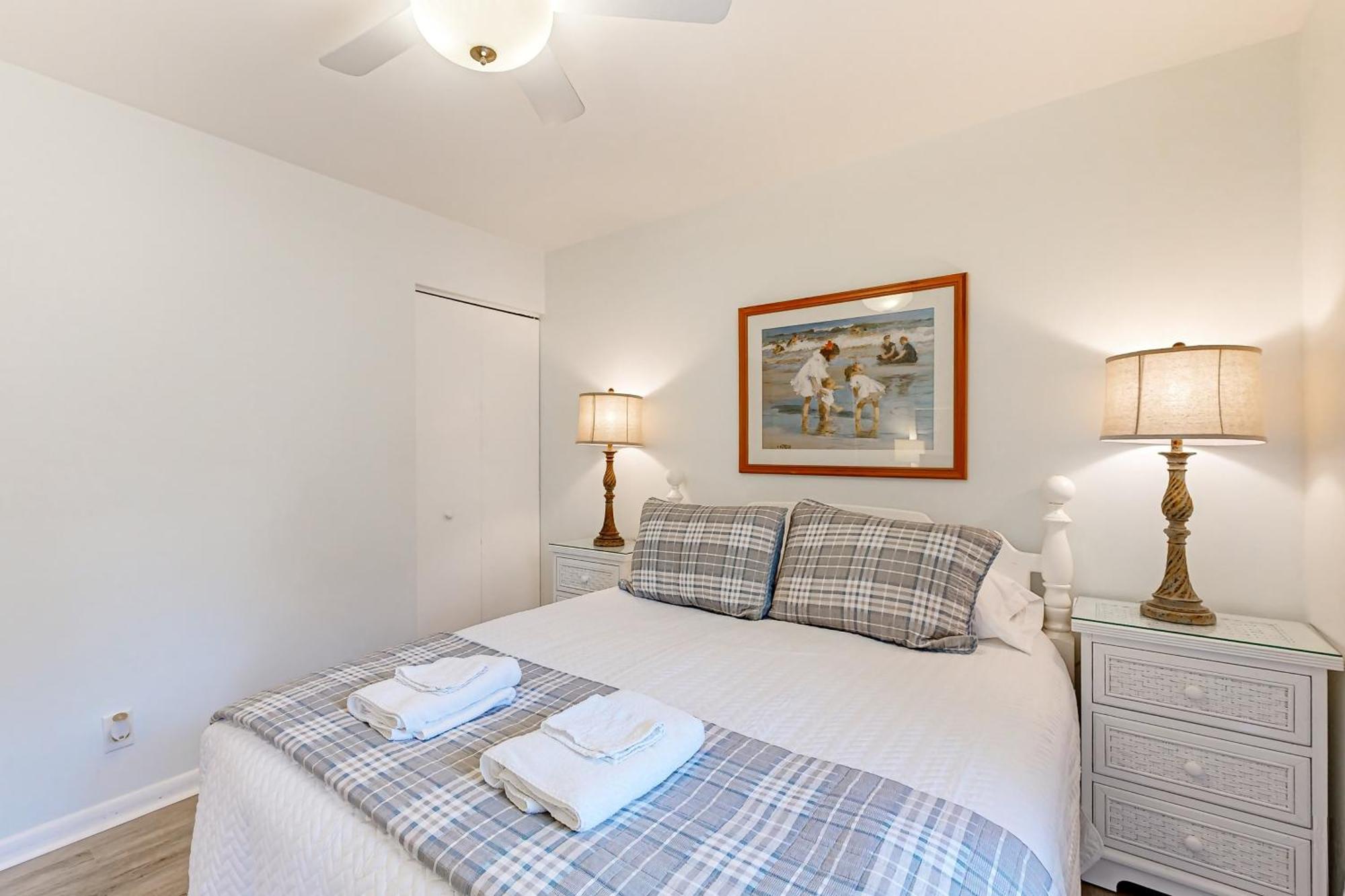 Sea Colony --- 2305 Round Robin Way Apartment
