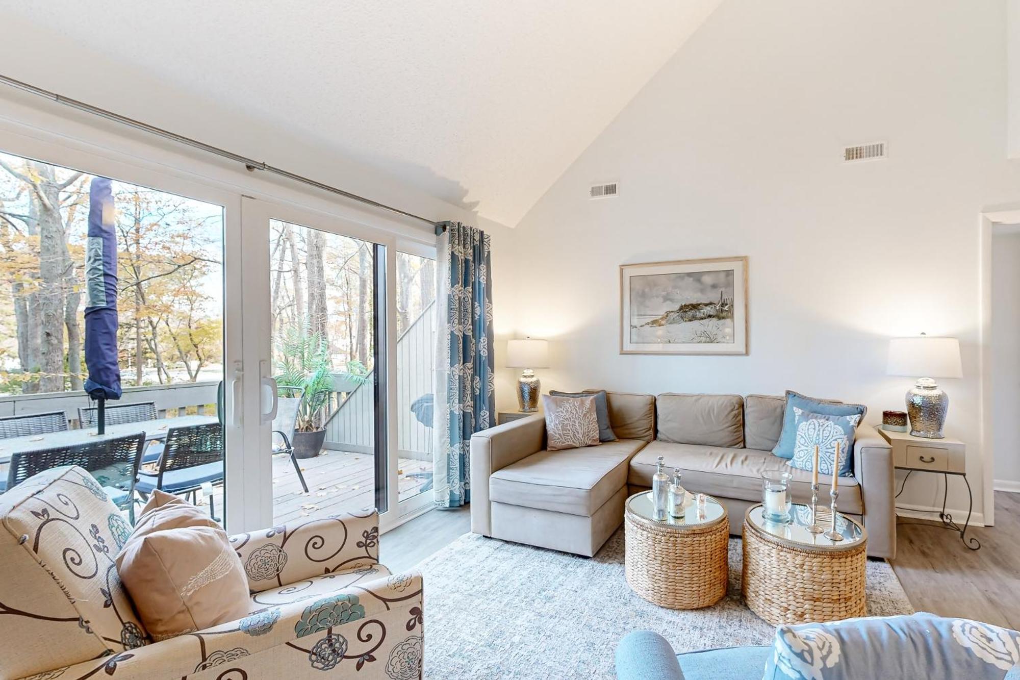 Sea Colony --- 2305 Round Robin Way *