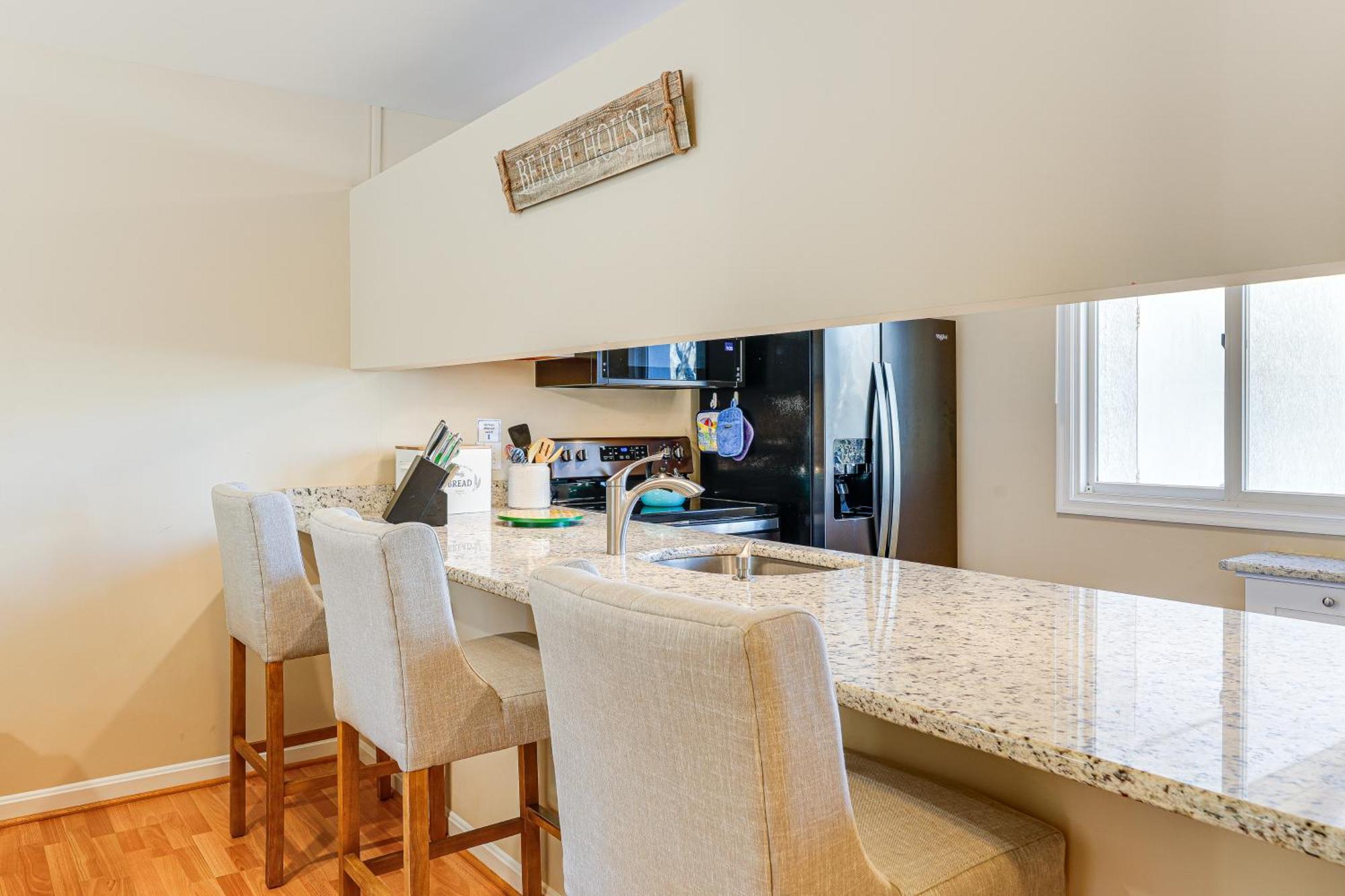 Holiday home Family Townhome With Deck Walk To Bethany Beach!