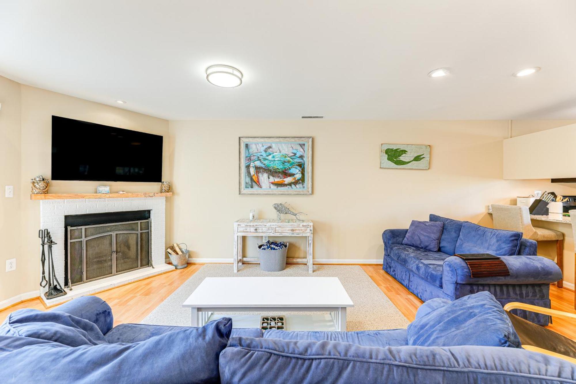 Family Townhome With Deck Walk To Bethany Beach!