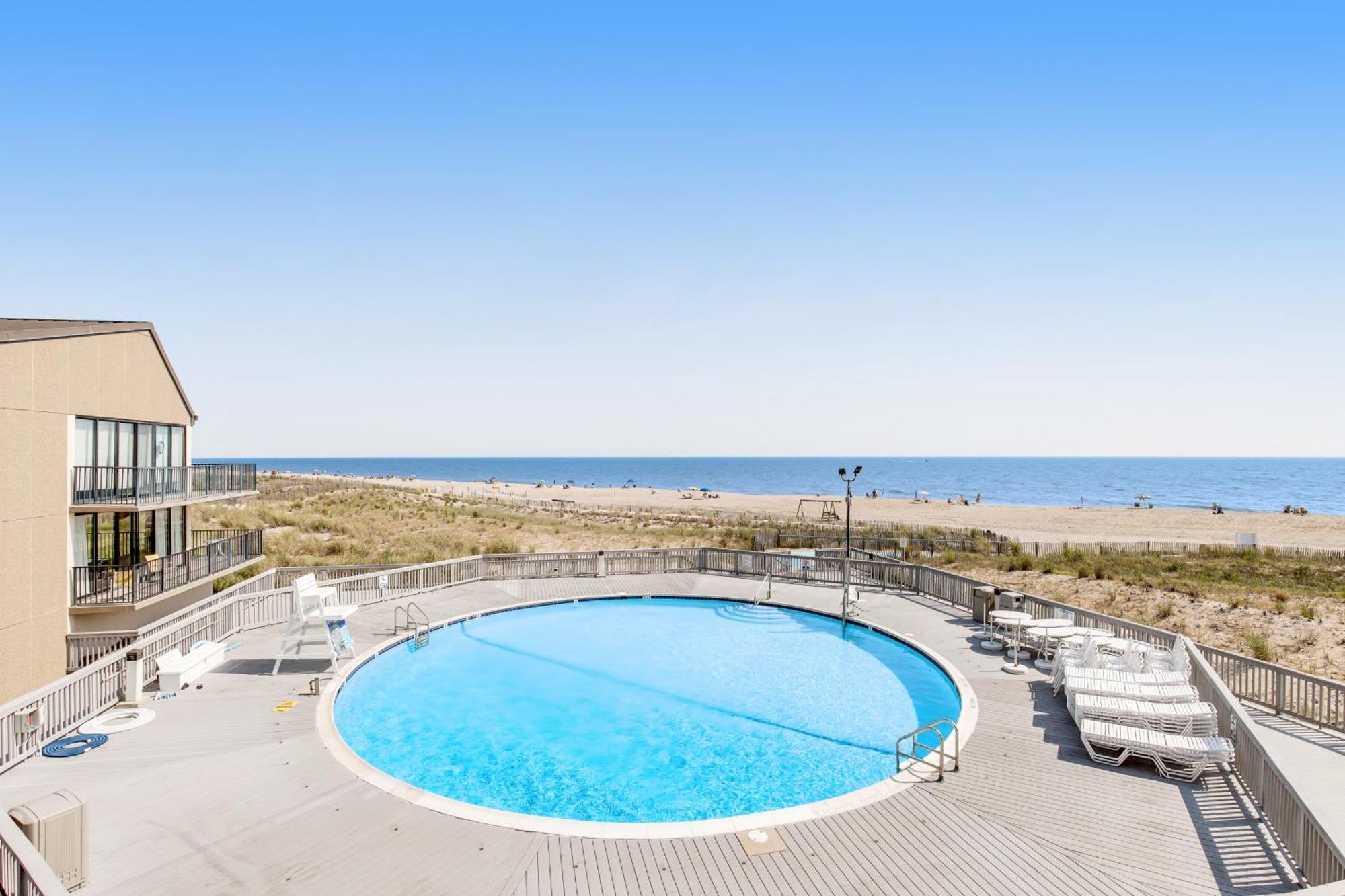 Sea Colony - 911 Harbour House Rd. Apartment *
