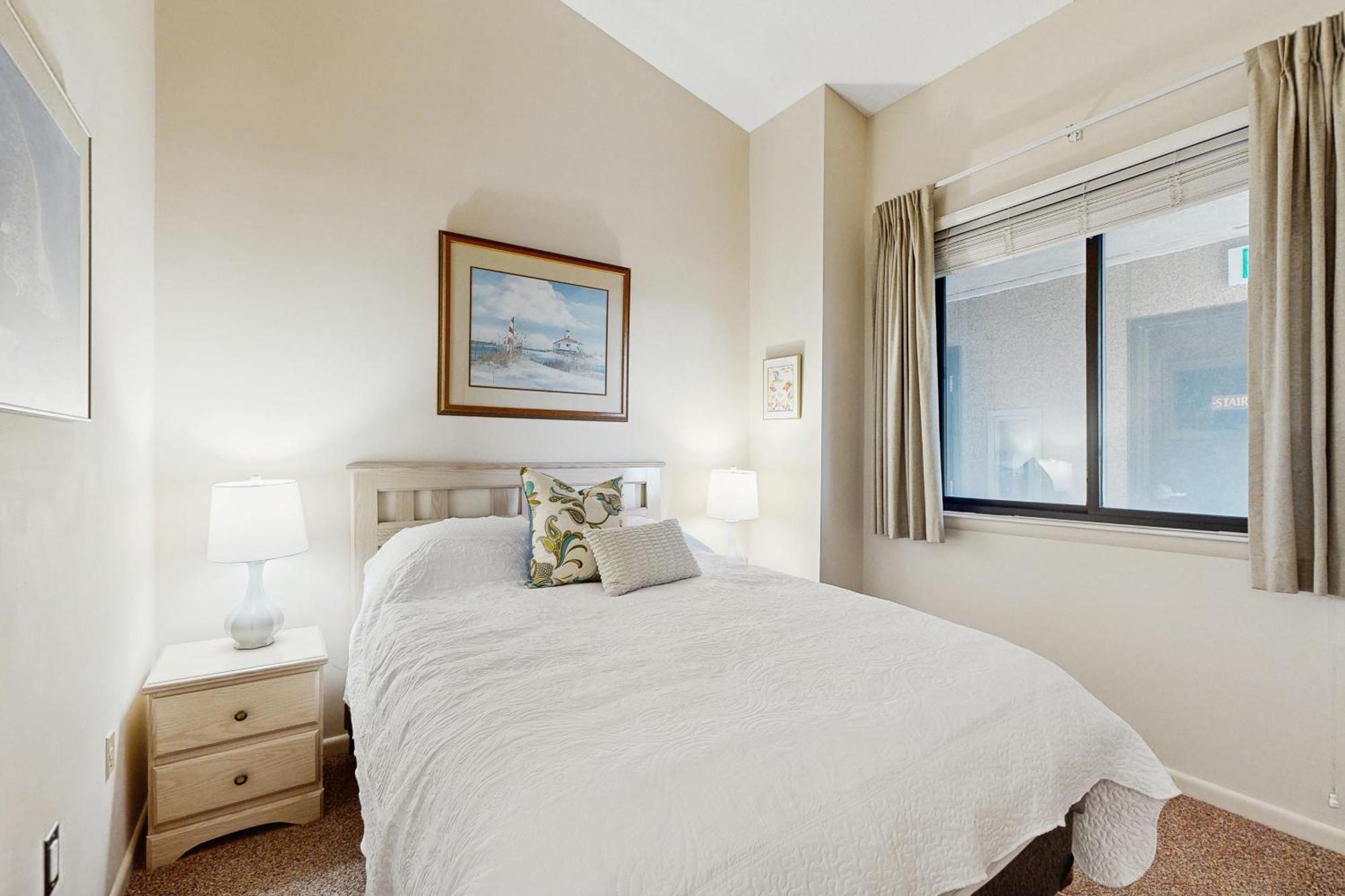Sea Colony - 911 Harbour House Rd. Apartment