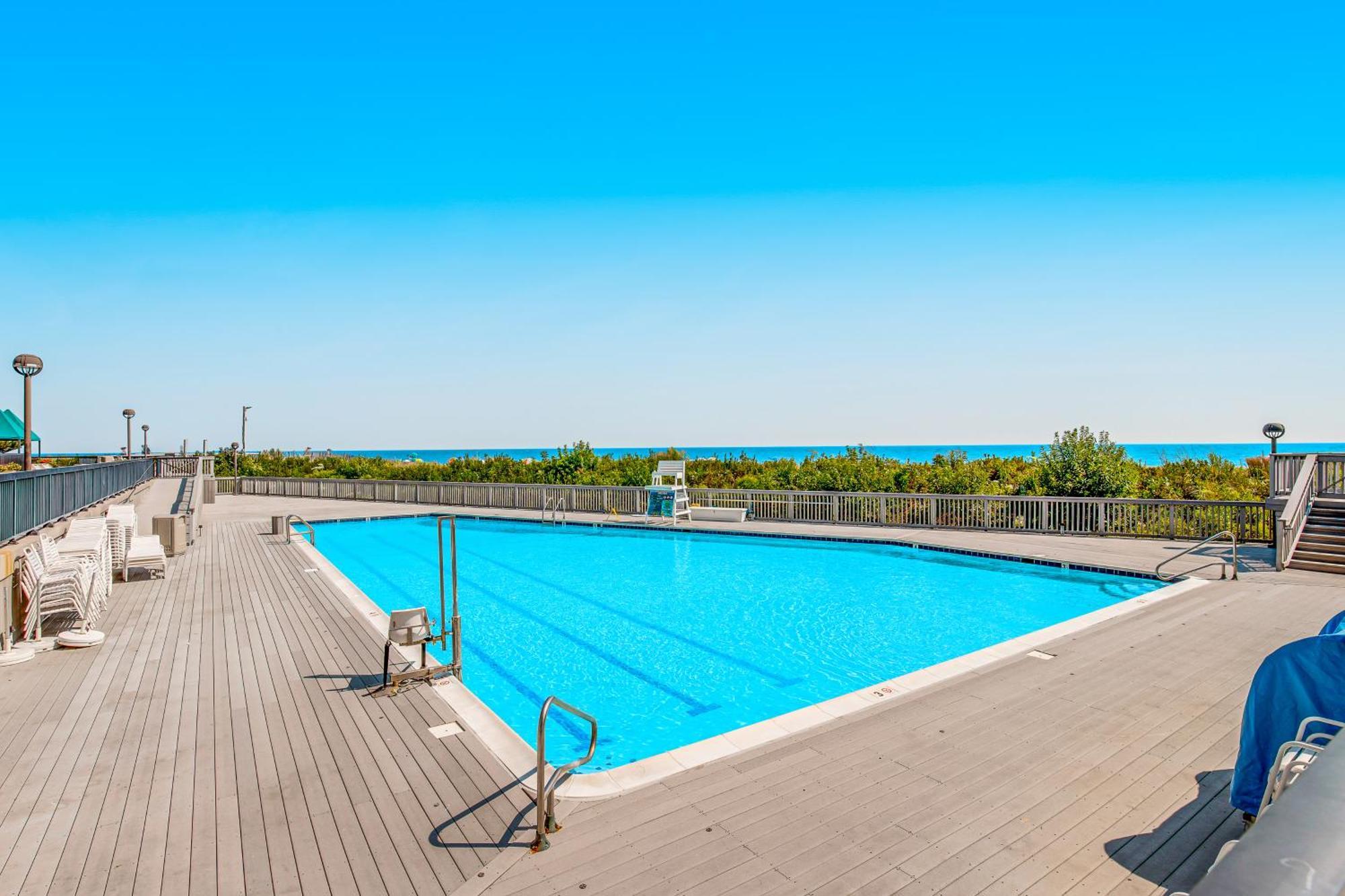 Apartment Sea Colony --- 21013 Greenway Ct.