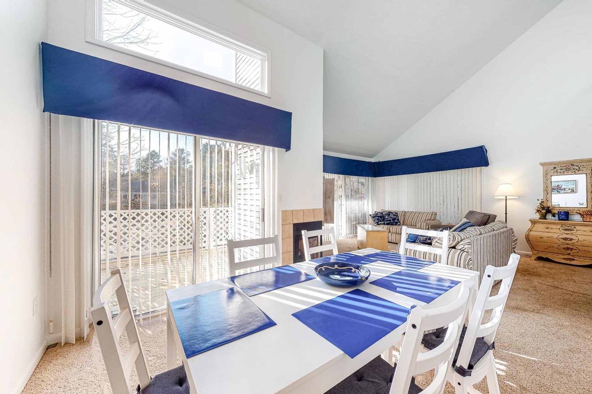 Apartment Sea Colony --- 21013 Greenway Ct.