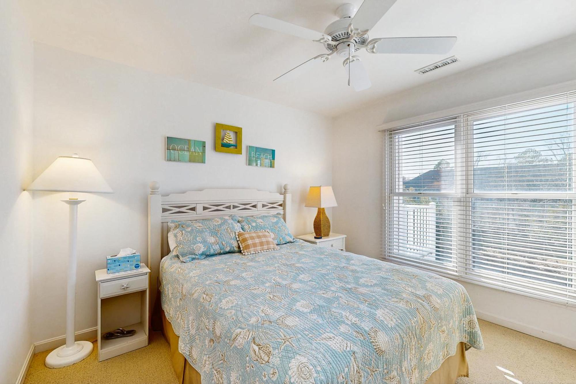 Sea Colony Sanddollar * Bethany Beach