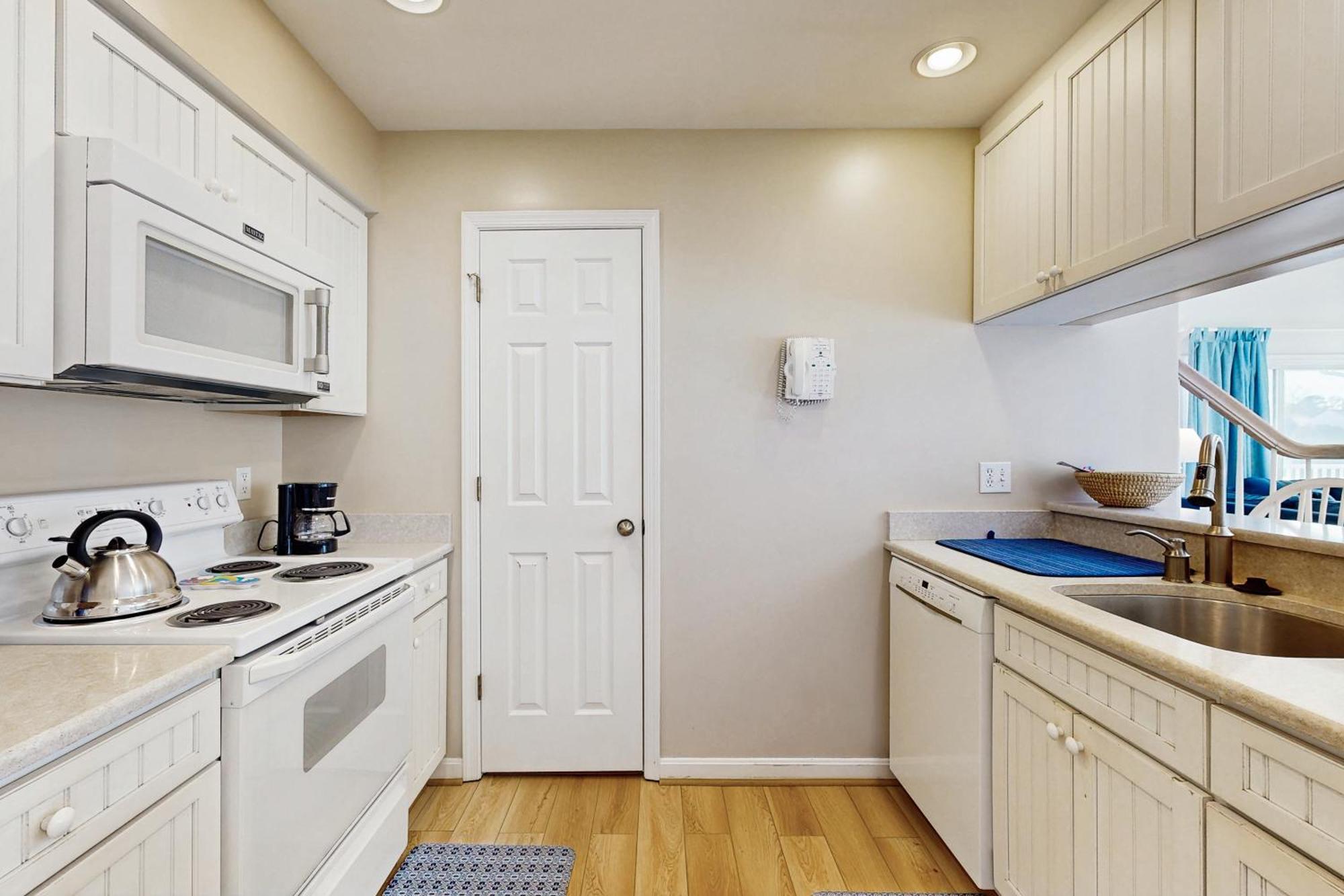 Sea Colony Sanddollar Apartment