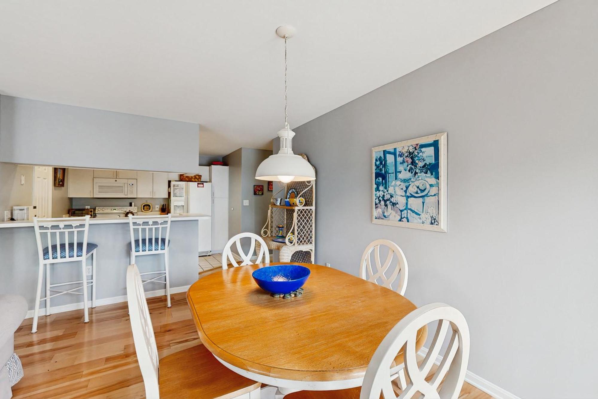 Sea Colony - 55054 Pine Dr *