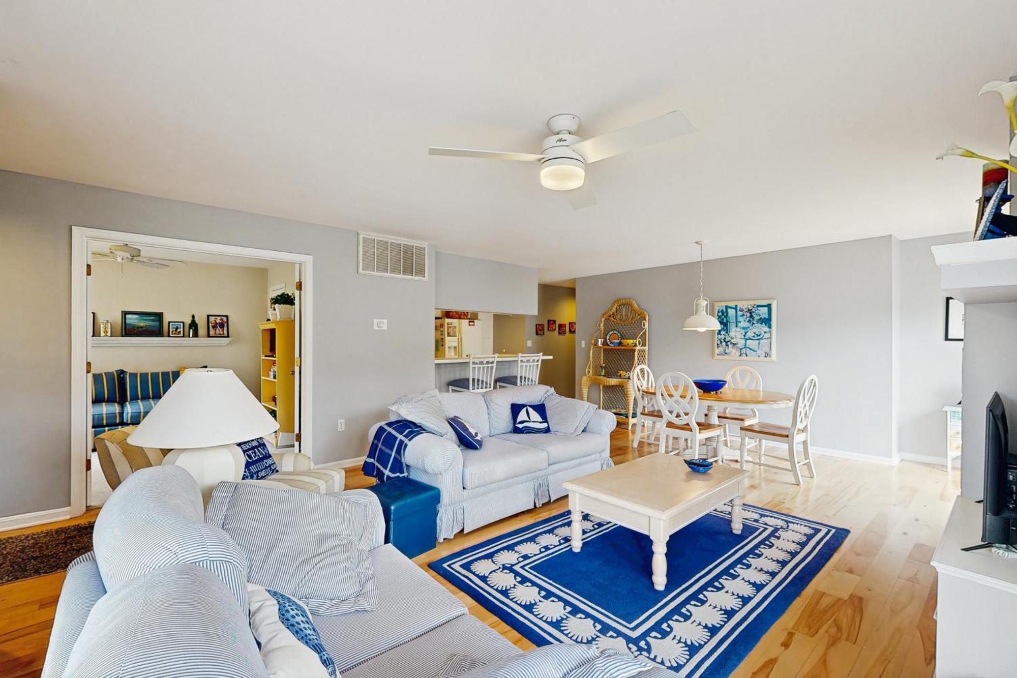 Sea Colony - 55054 Pine Dr *