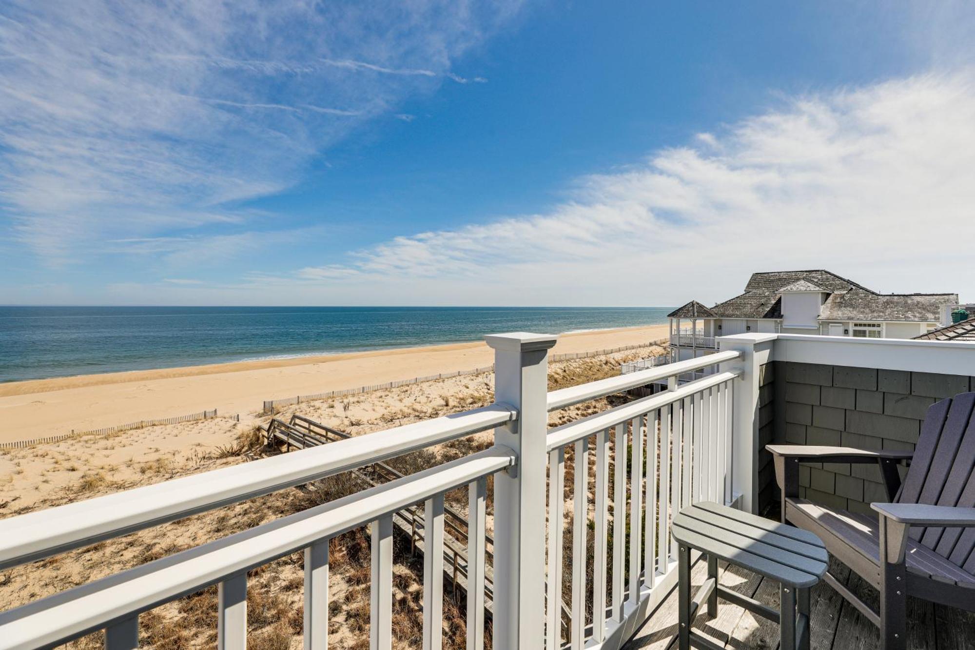 Holiday home Steps To Shore Spacious Bethany Retreat