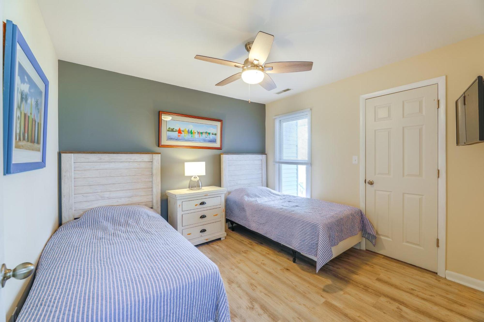 1 Mi To Bethany With Pool Access! Bethany Beach