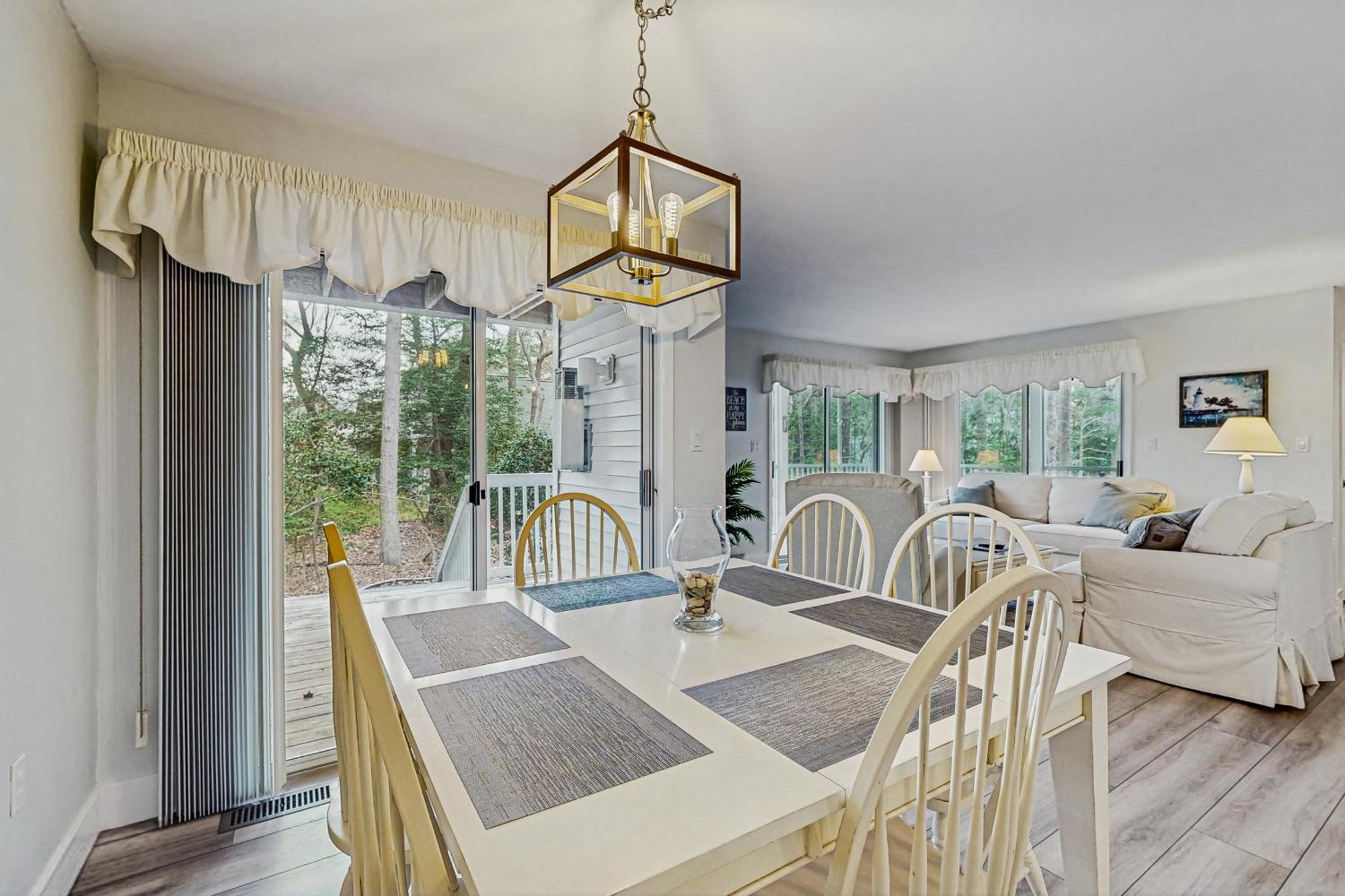 Sea Colony Lakeshore * Bethany Beach