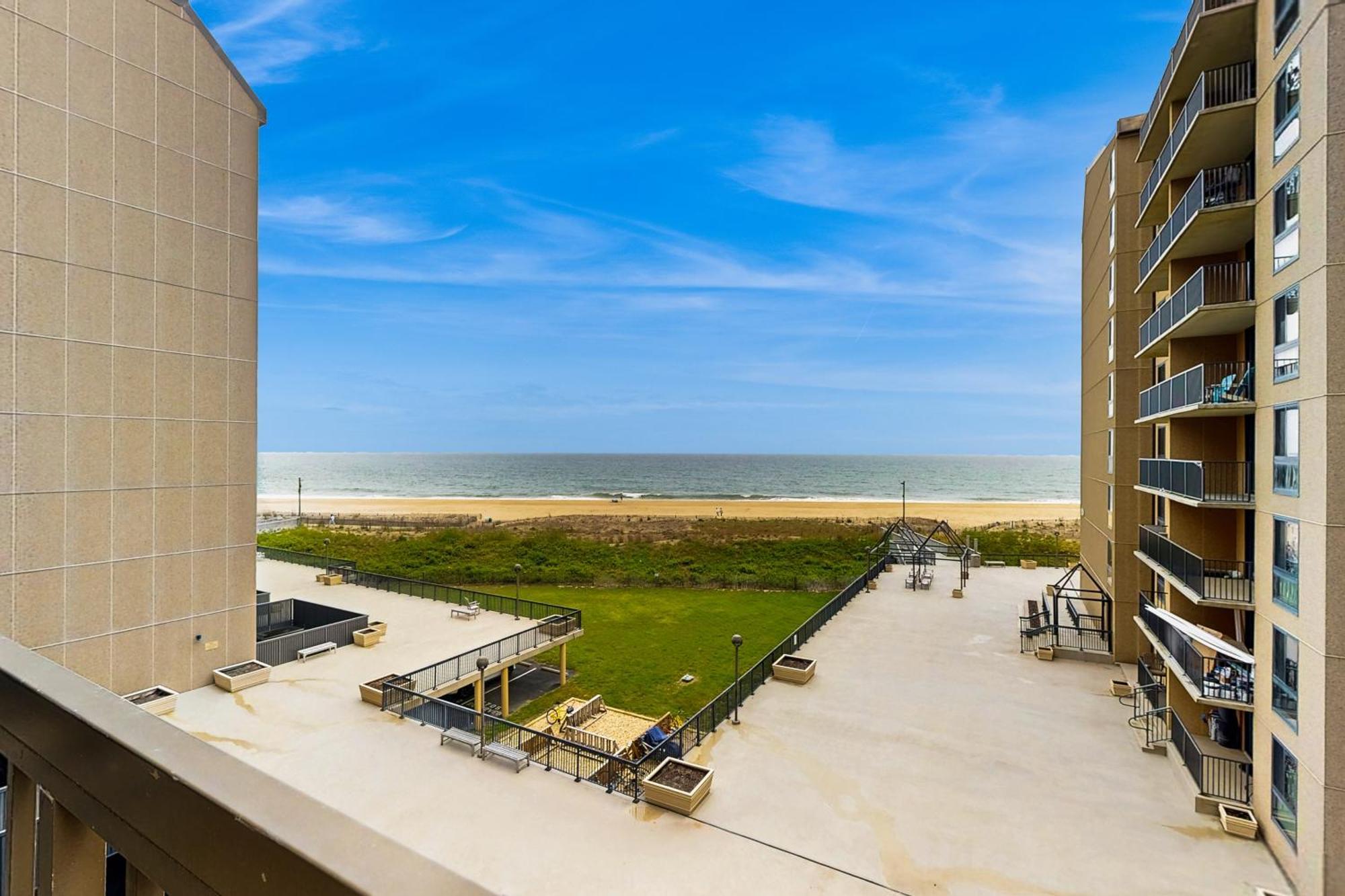 Sea Colony --- 401 Georgetowne House Bethany Beach