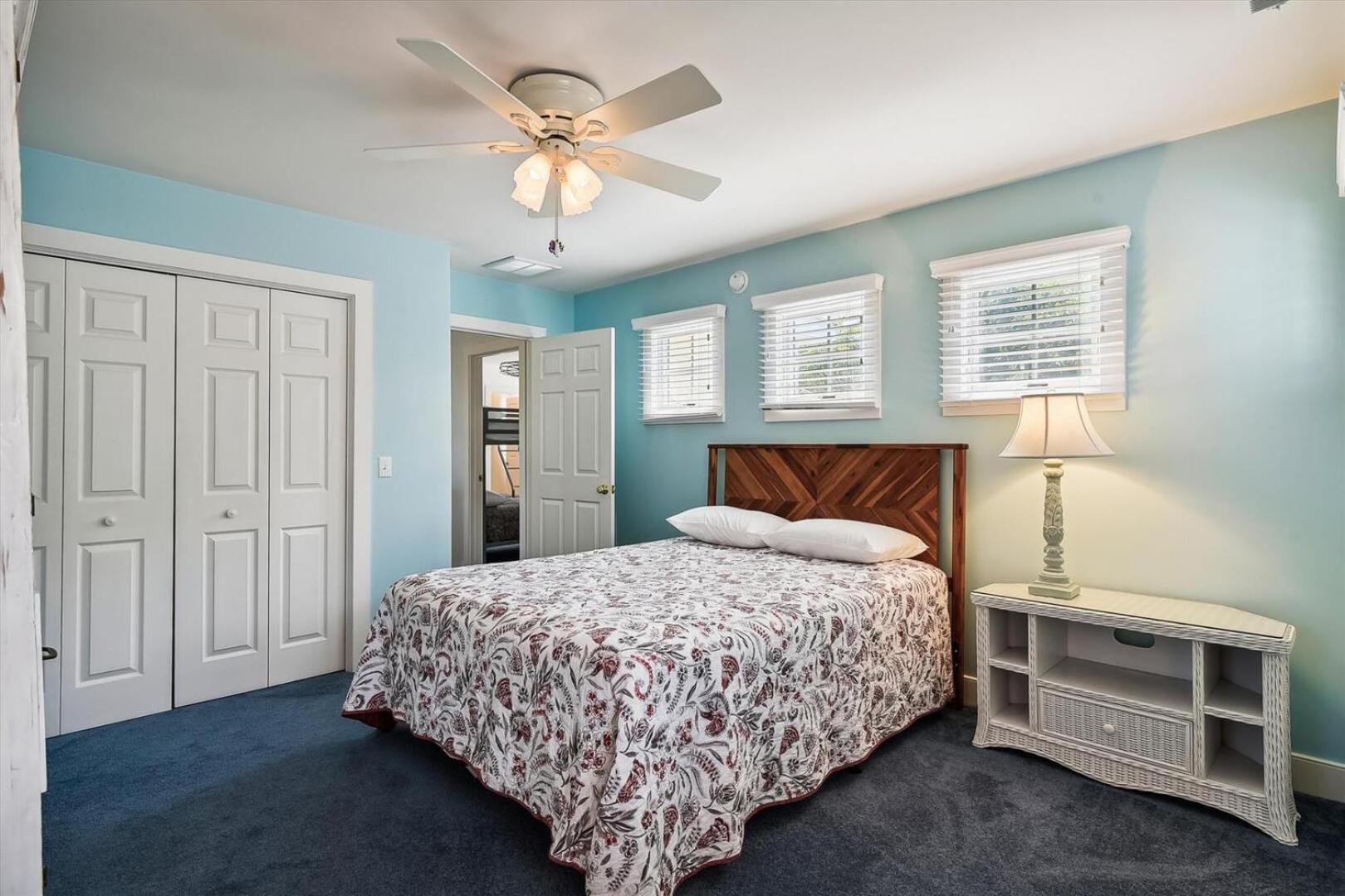 Tingle Avenue 624 Holiday home