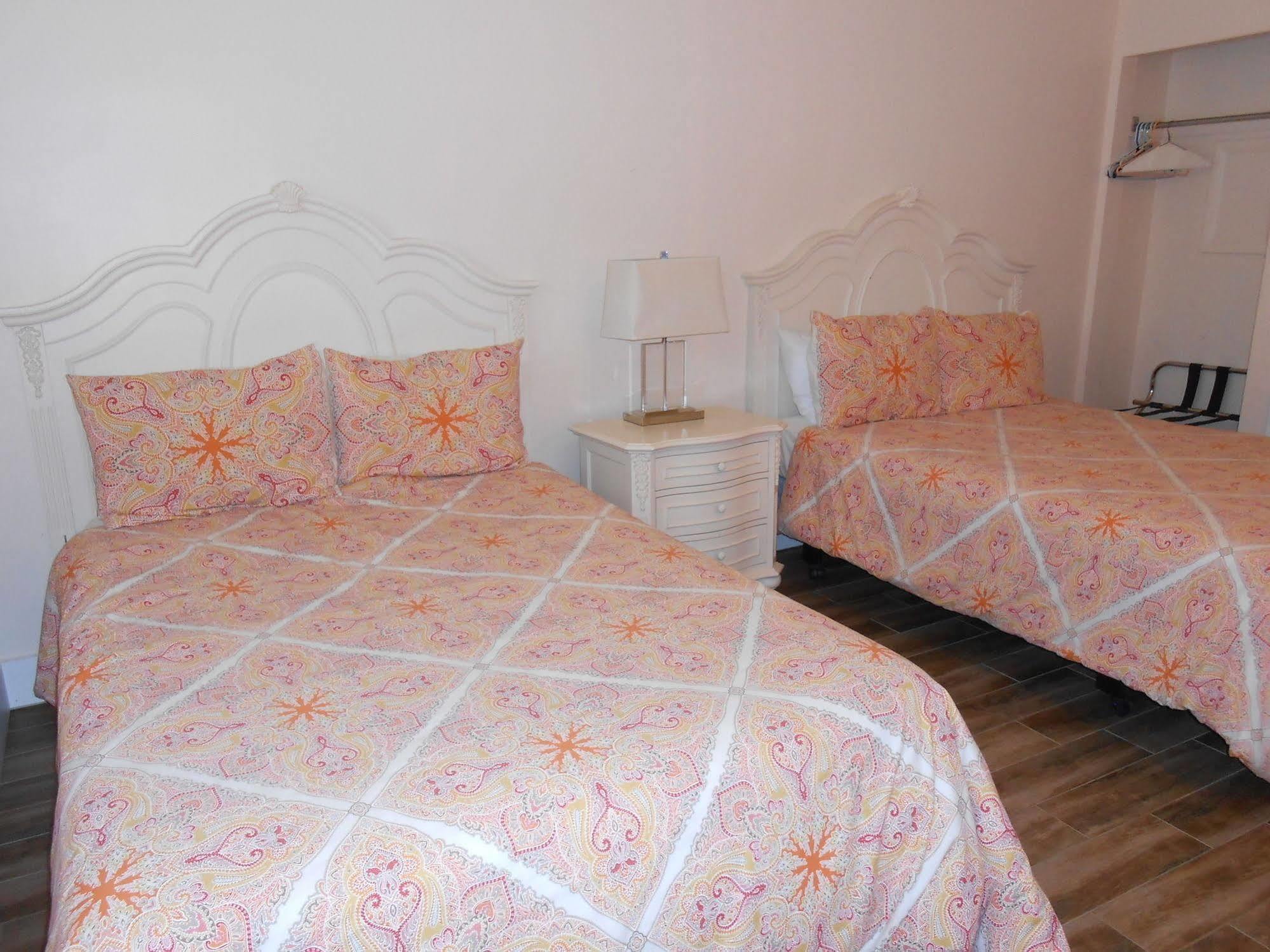Meris Gardens 3*