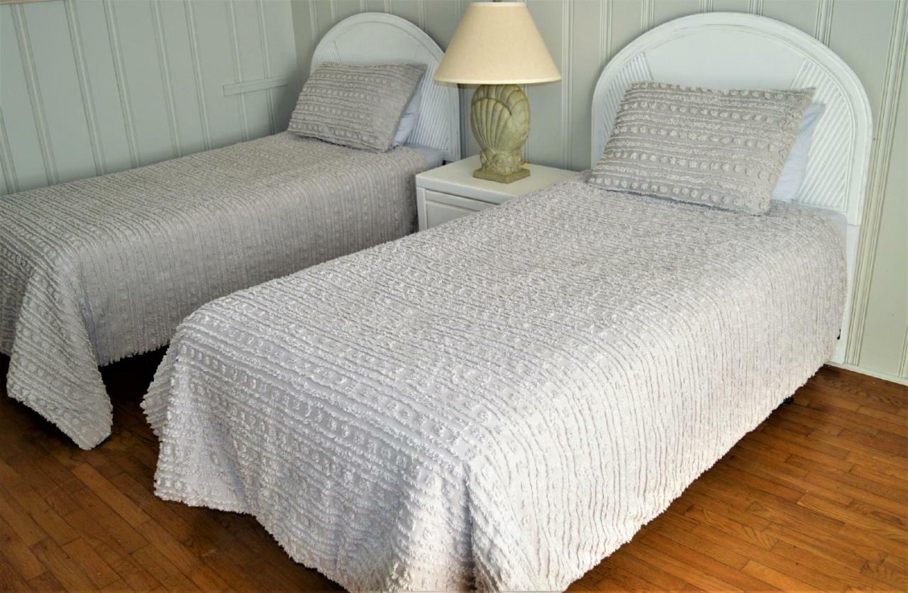 Meris Gardens Bed & Breakfast