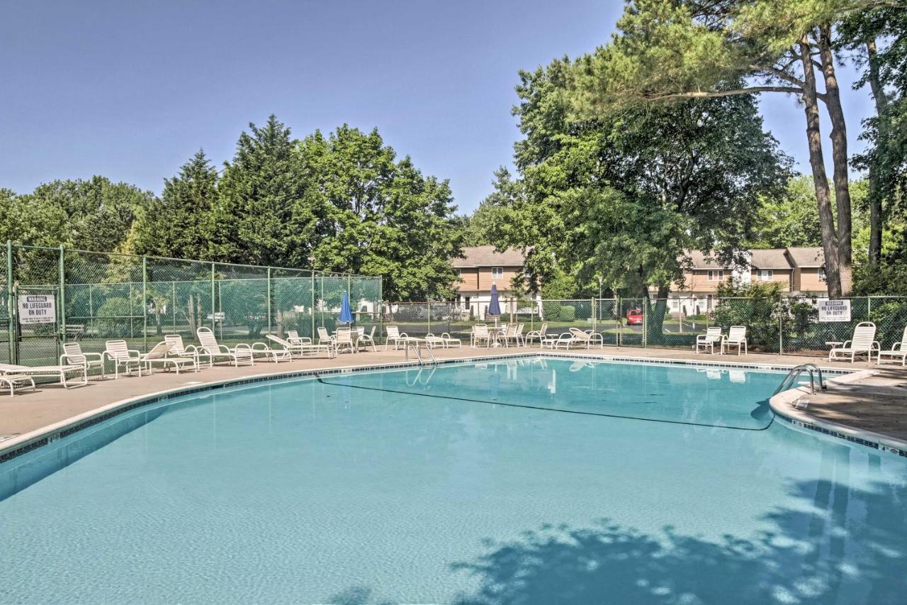 Family Townhome With Deck Walk To Bethany Beach! Holiday home Bethany Beach